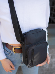 Мессенджер Without модель 8042844 Фото