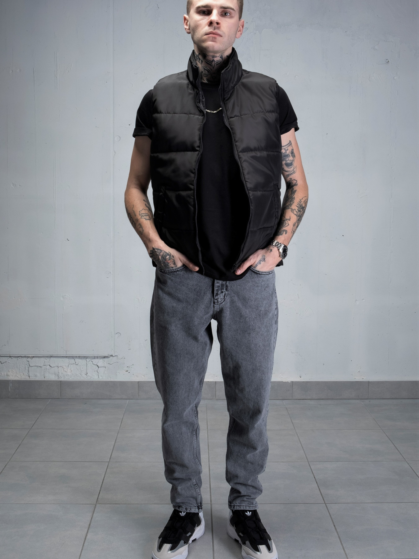 Завужені джинси Without модель 8055021 Фото