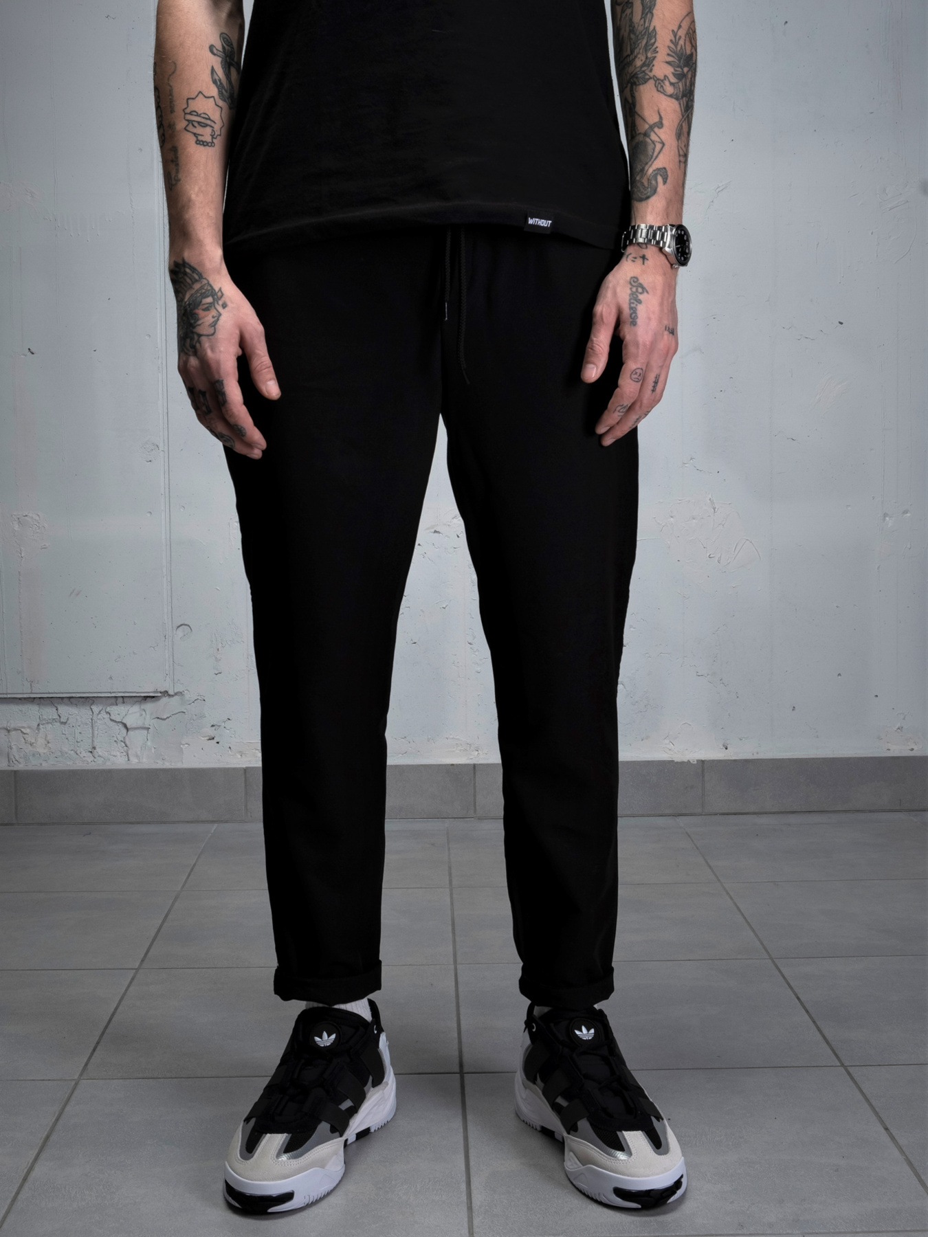 Брюки повседневные Without модель 8055059 Фото