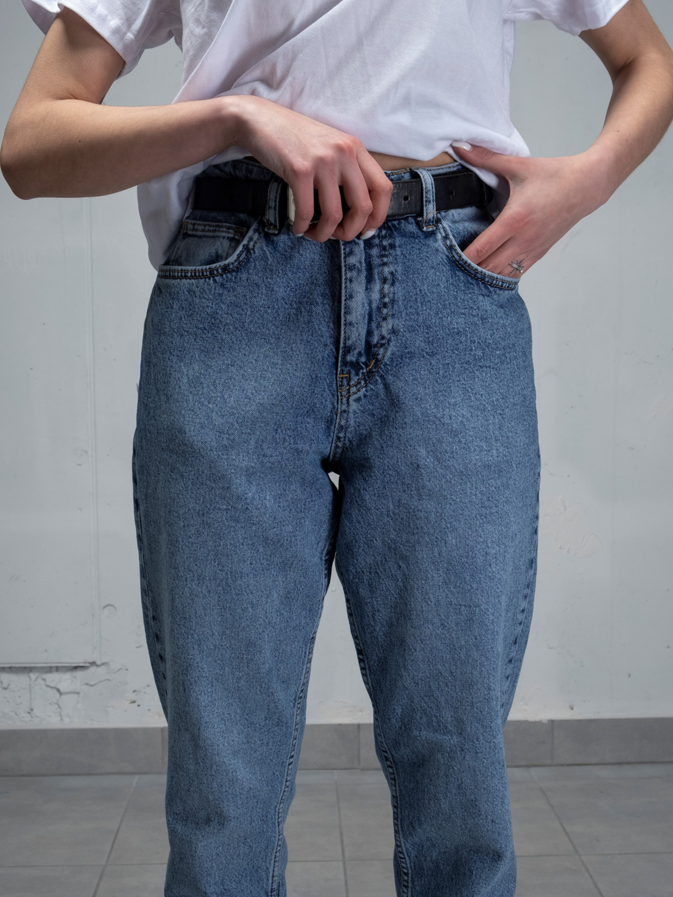 Джинси мом Without модель 8055024 Фото