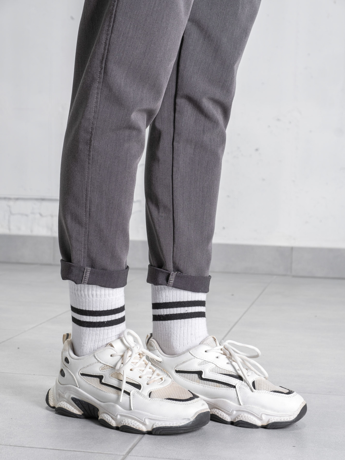 Повсякденні штани Without модель 8055066 Повсякденні штани Without модель 8055066 Фото