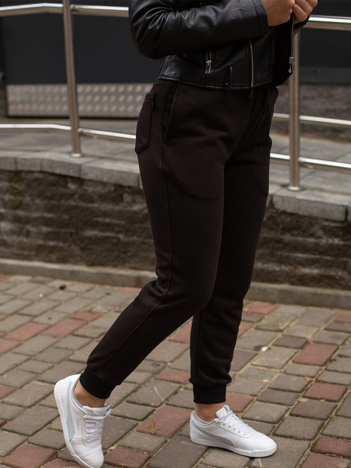 Штаны спортивные Without модель 8042691 Штаны спортивные Without модель 8042691 Фото