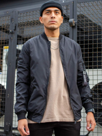 Бомбер Without модель 8042820 Фото