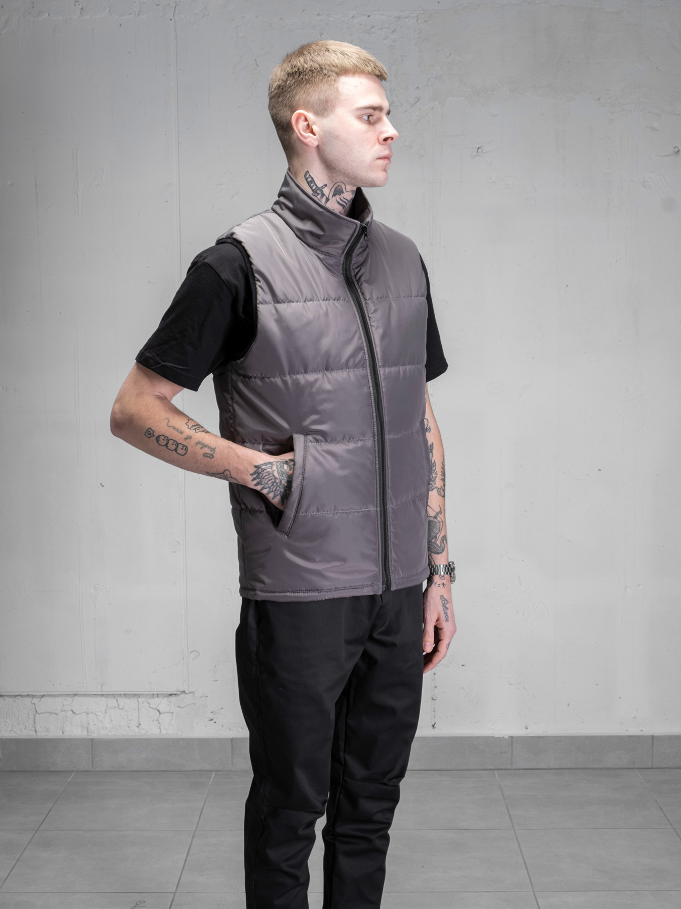 Жилет з утеплювачем Without модель 8048919 Фото