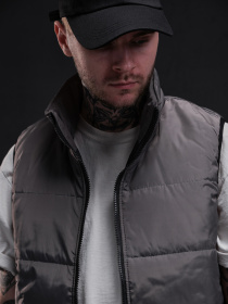 Утеплений жилет Without модель 8048919 Фото