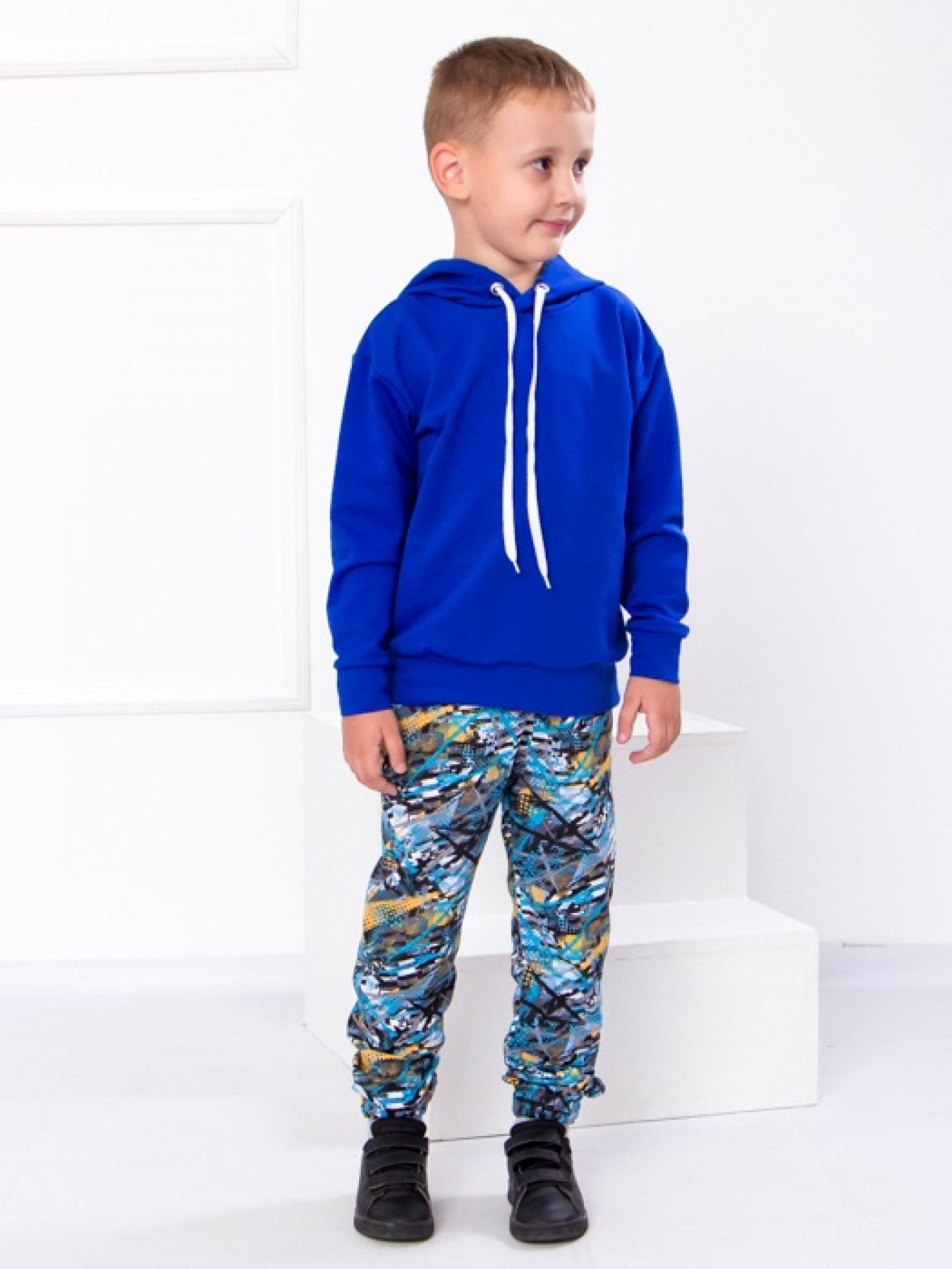 Джогери Носи своє модель 6155-024-4-abstrakcq Фото