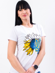 Футболка Носи своє модель 8188-001-33-T-sonqshnik-gerb-blij Фото