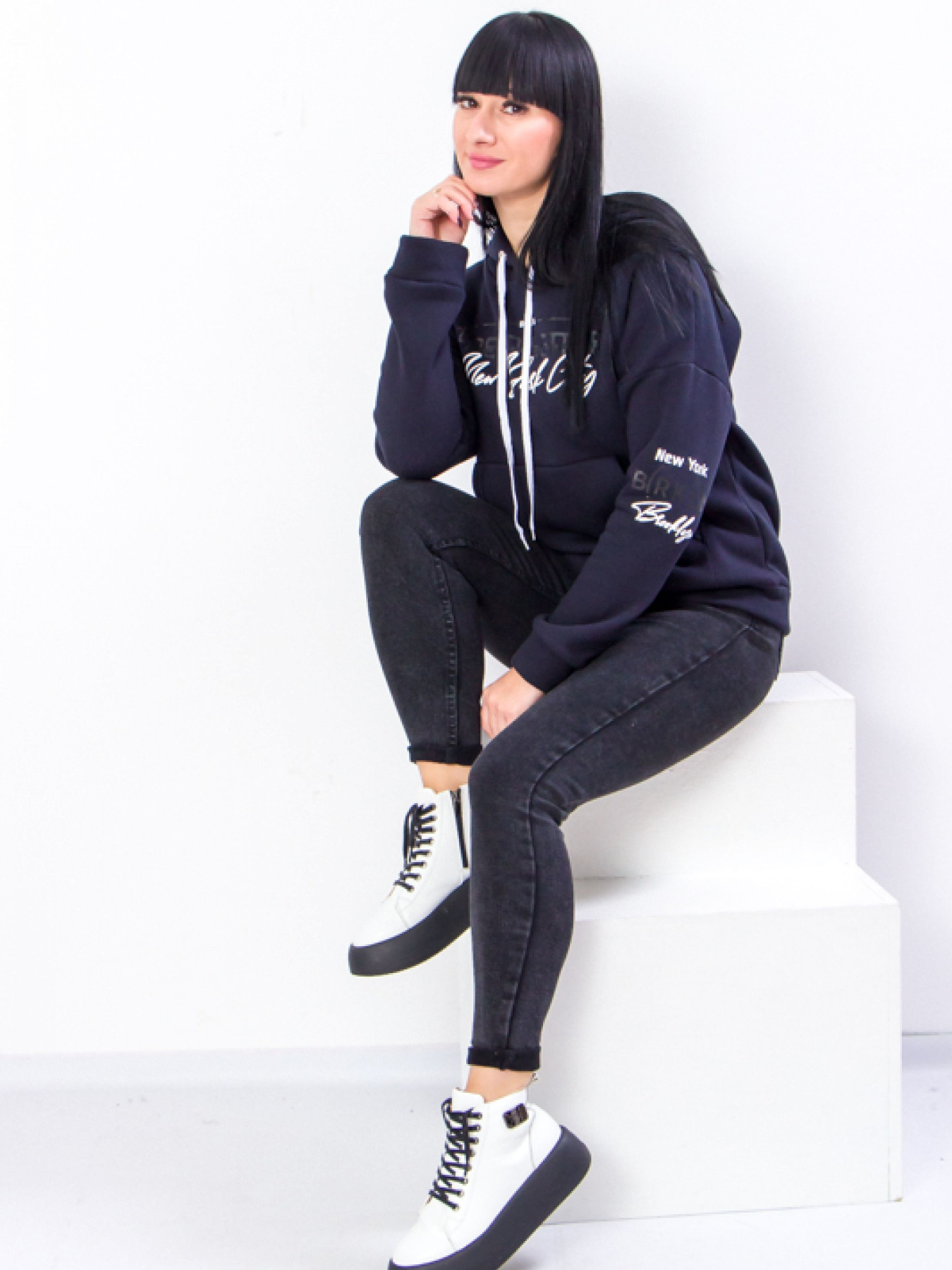 Худи Носи своє модель 8303-025-33-chornilxno-sinj-nyc Фото