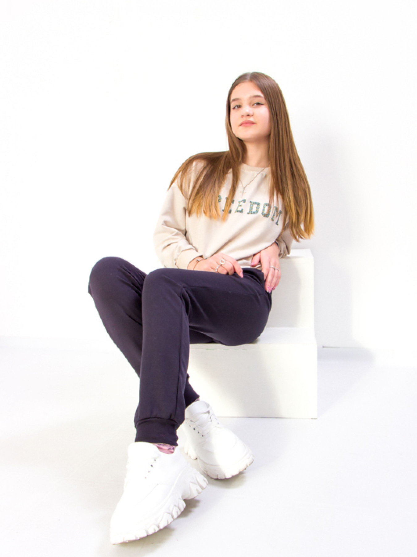 Джоггеры Носи своє модель 6231-023-chornilxno-sinj Фото