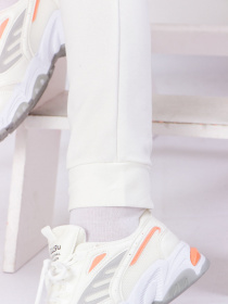 Джогери Носи своє модель 6231-057-molochnij Фото