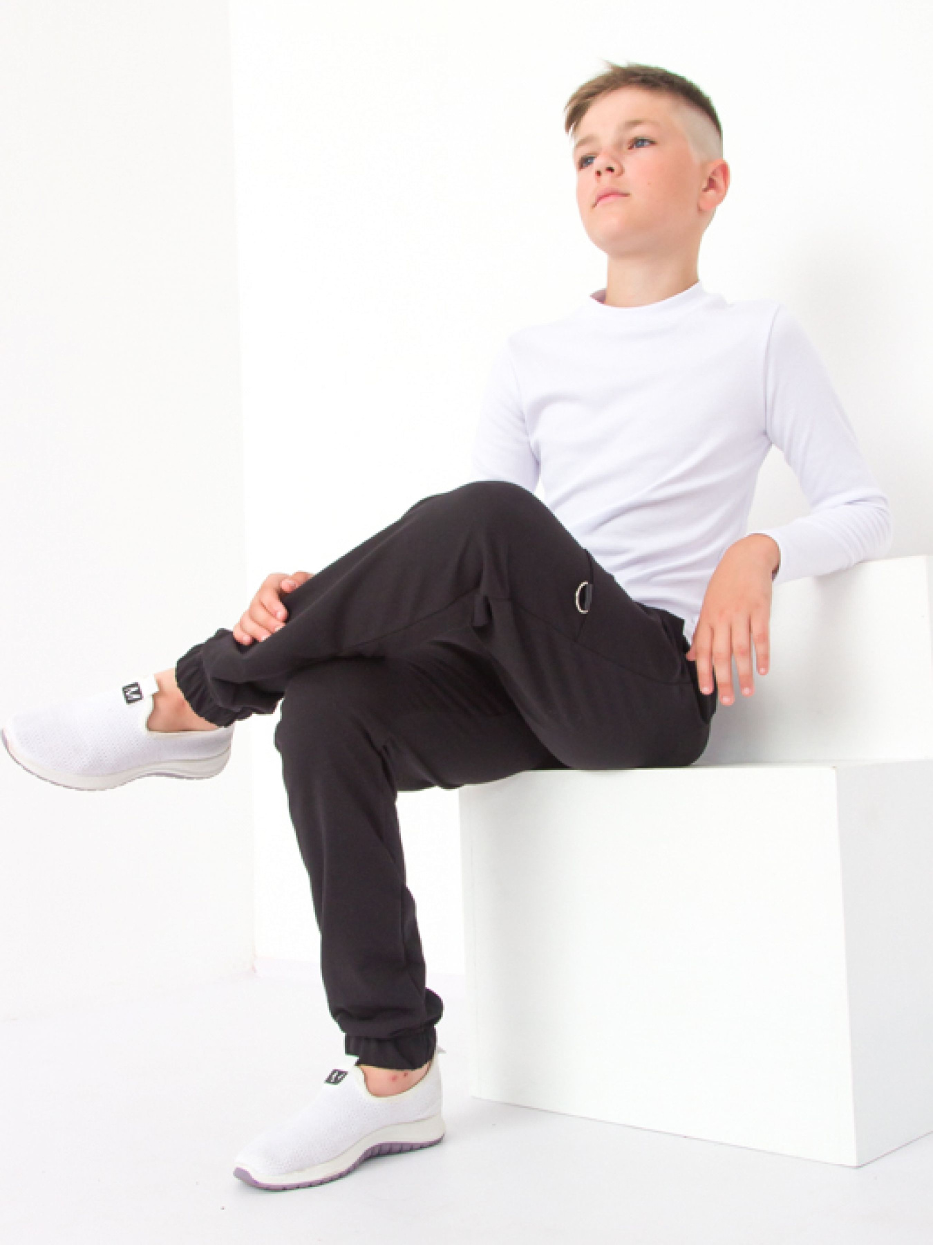 Джоггеры Носи своє модель 6282-057-chornij Фото