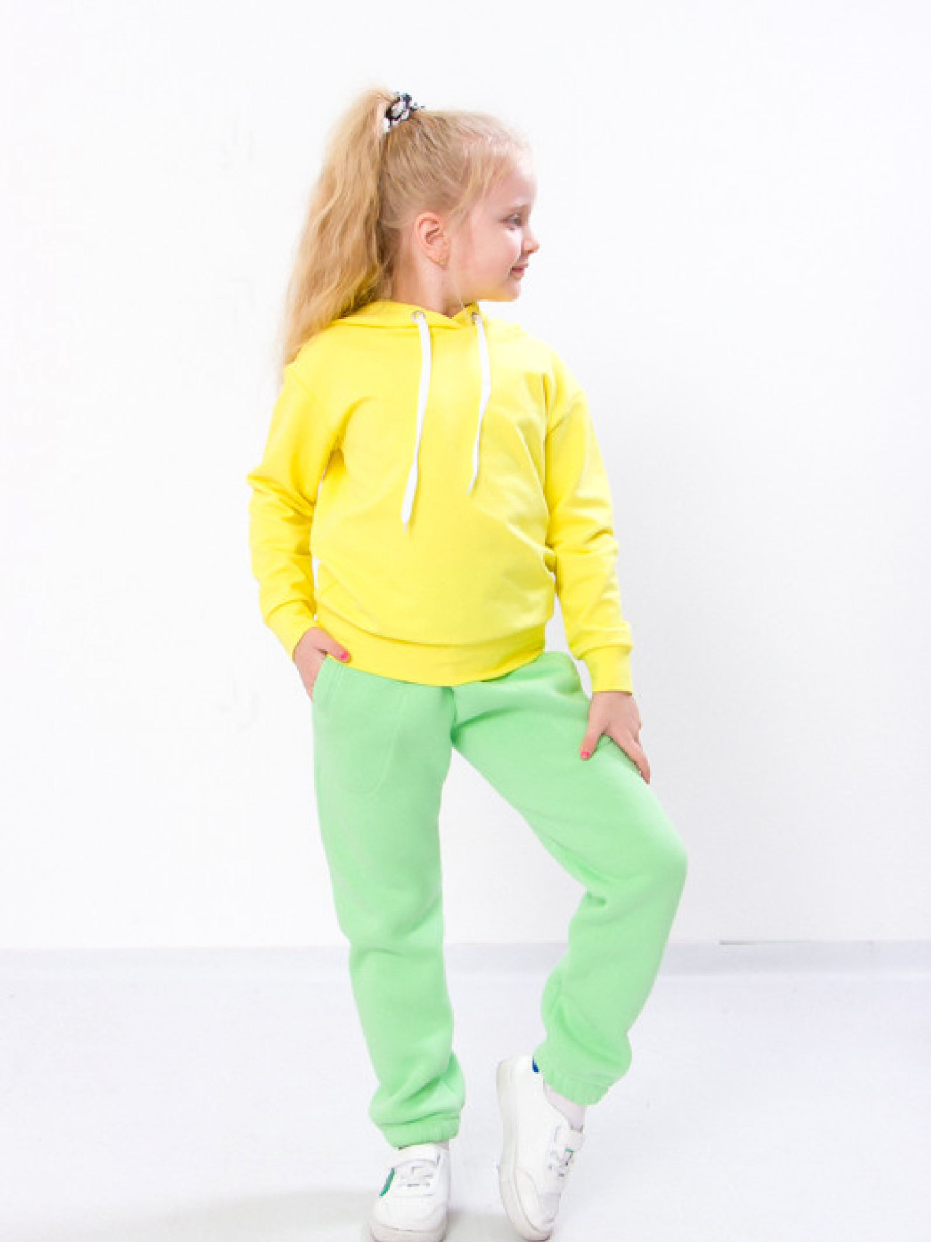 Джоггеры Носи своє модель 6060-025-salatovij Фото