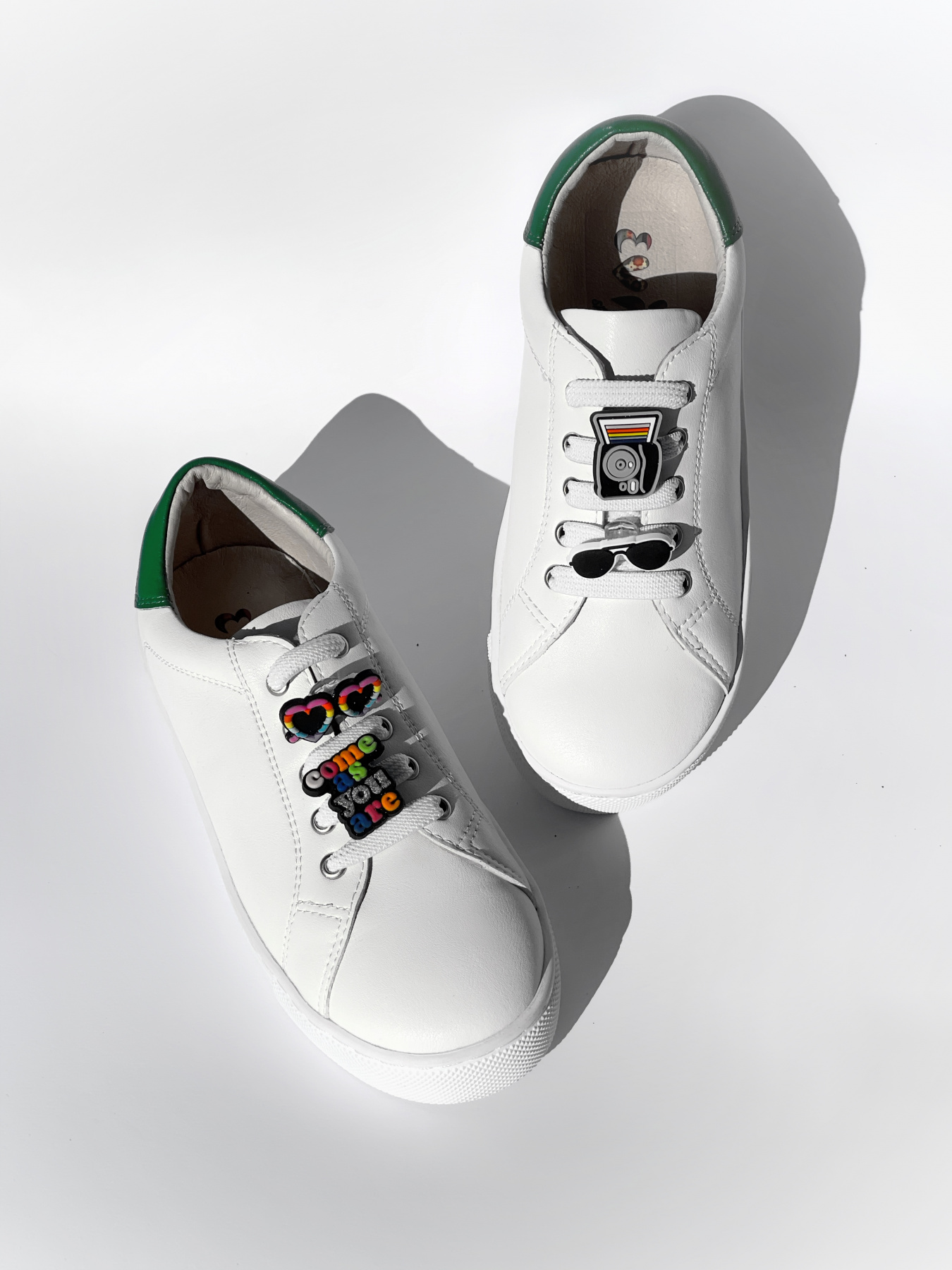 Кроссовки EVIE модель 222-3K Фото