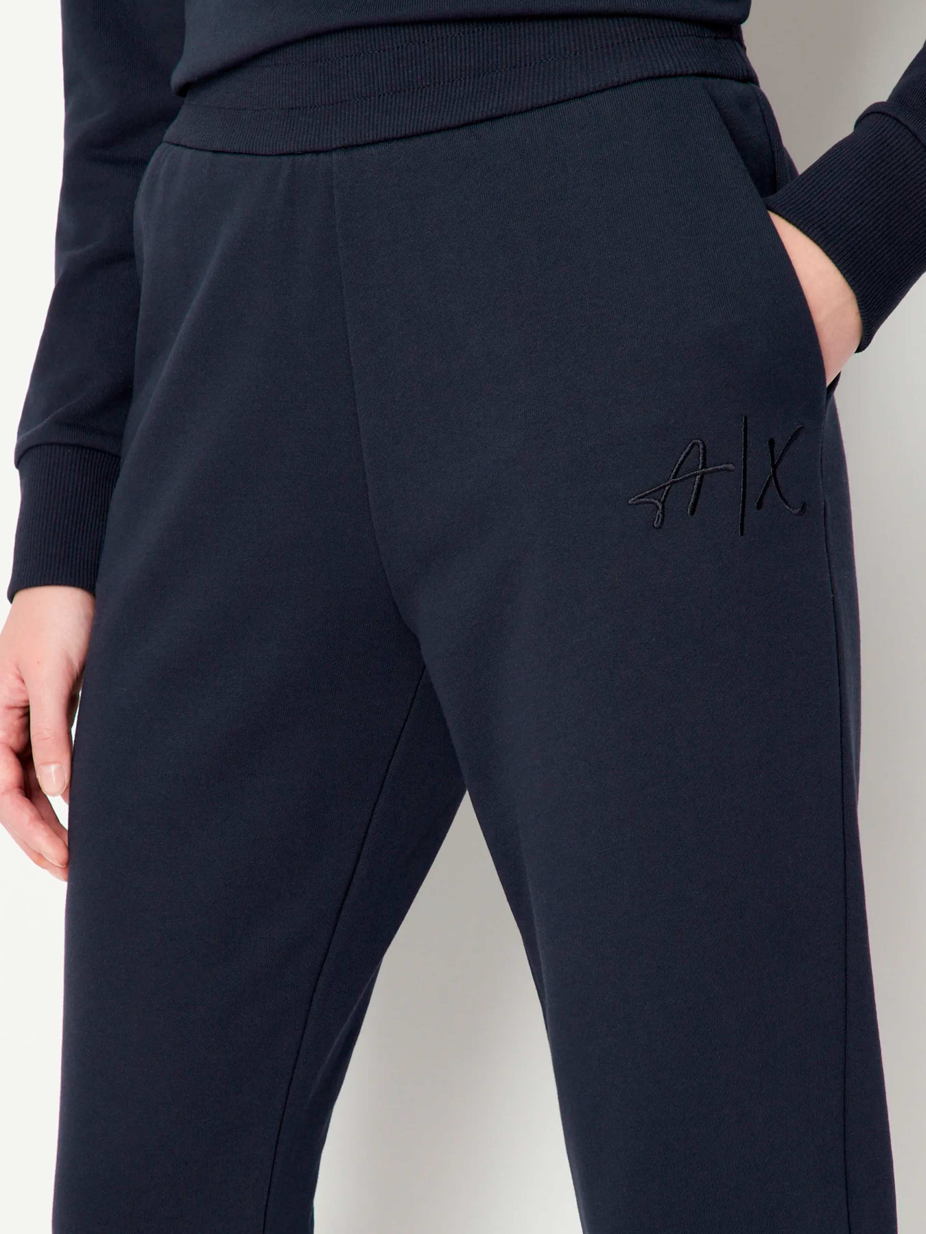 Брюки Armani Exchange модель 3RYP85-YJ3NZ-15CO Фото
