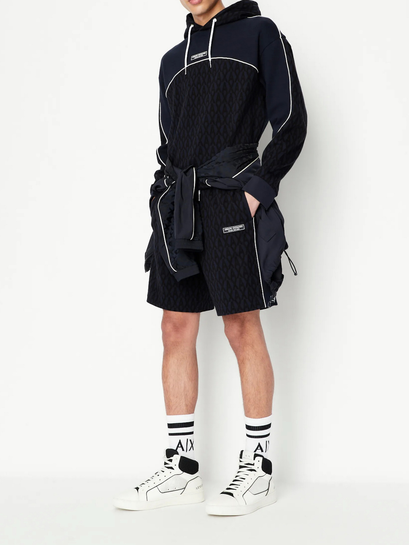 Шорты Armani Exchange модель 3RZSLA-ZJGFZ-85CN Фото
