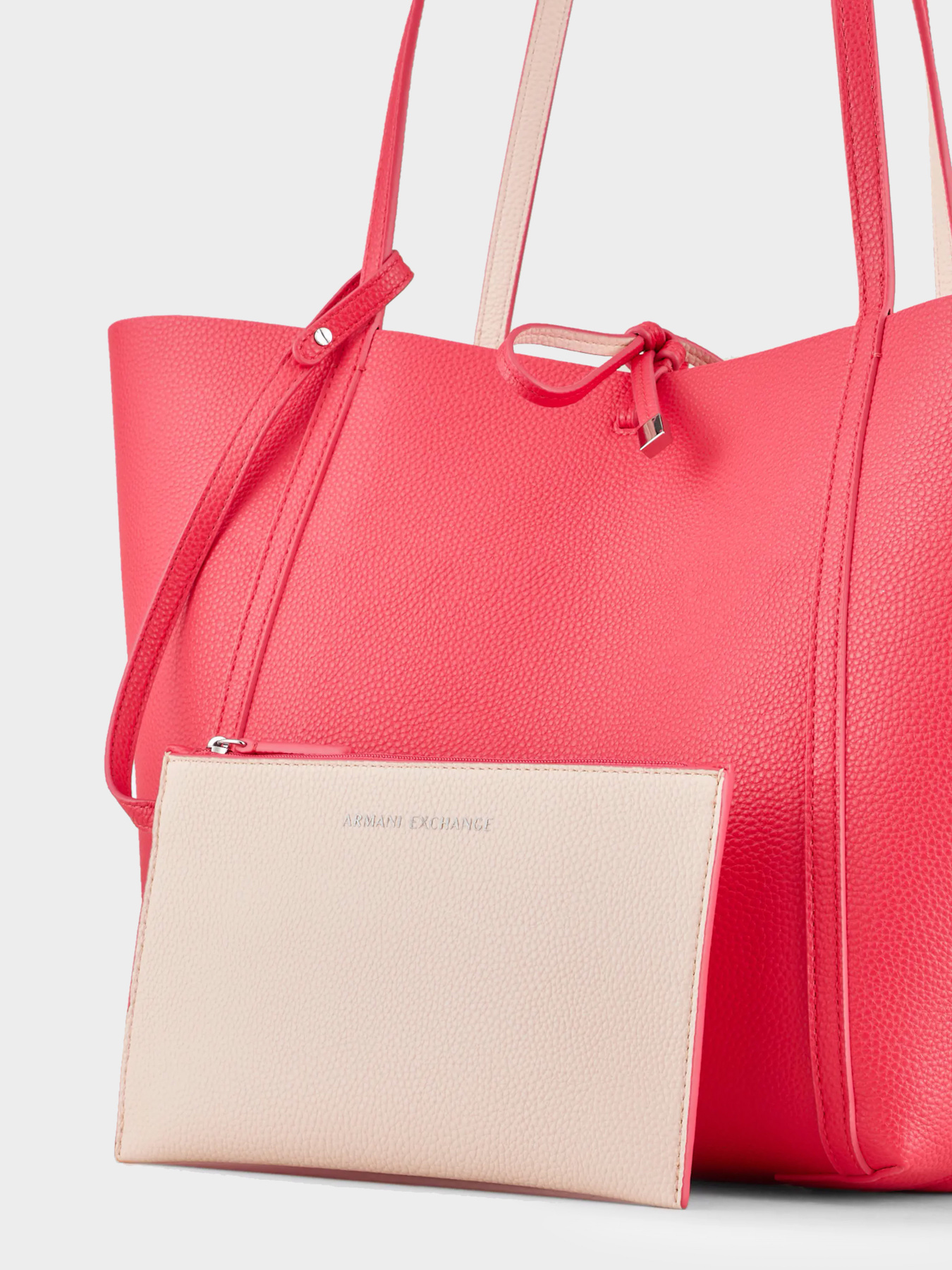 Сумки Armani Exchange модель 942034-CC703-18670 Фото