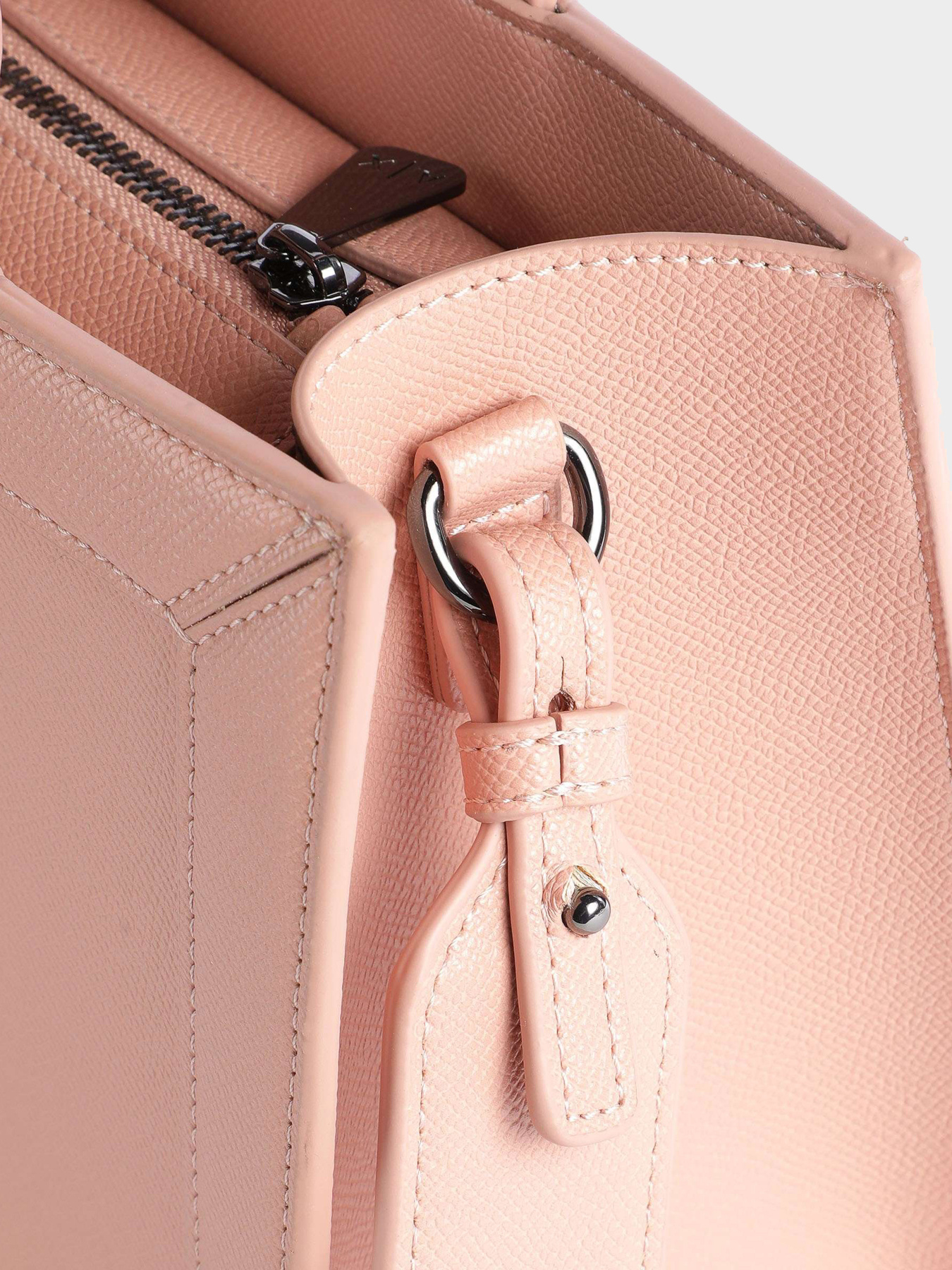Сумки Armani Exchange модель 942929-CC789-10550 Фото