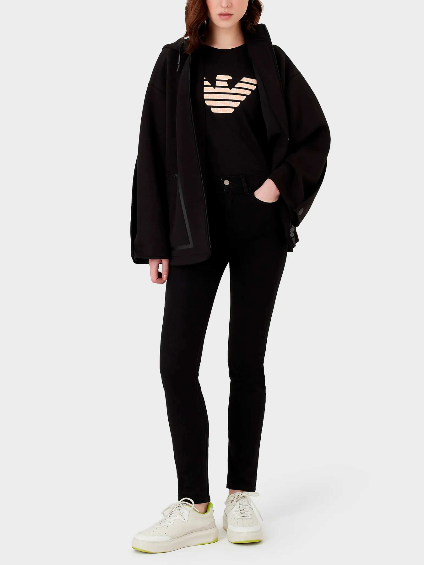 Футболки и поло Emporio Armani модель 3R2T7N-2J07Z-0999 Фото