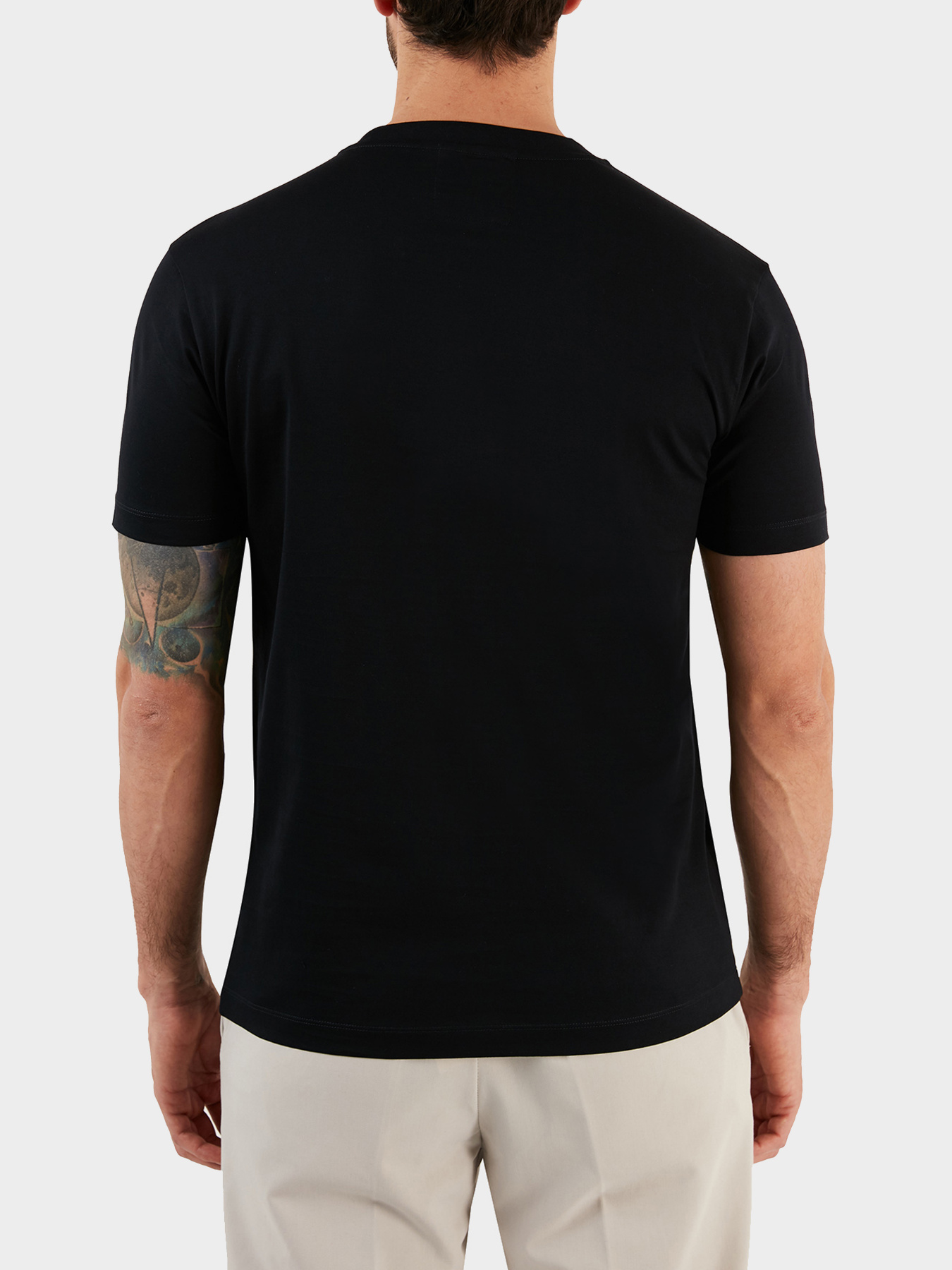Футболки и поло Emporio Armani модель 8N1TD2-1JGYZ-0975 Футболки и поло Emporio Armani модель 8N1TD2-1JGYZ-0975 Фото