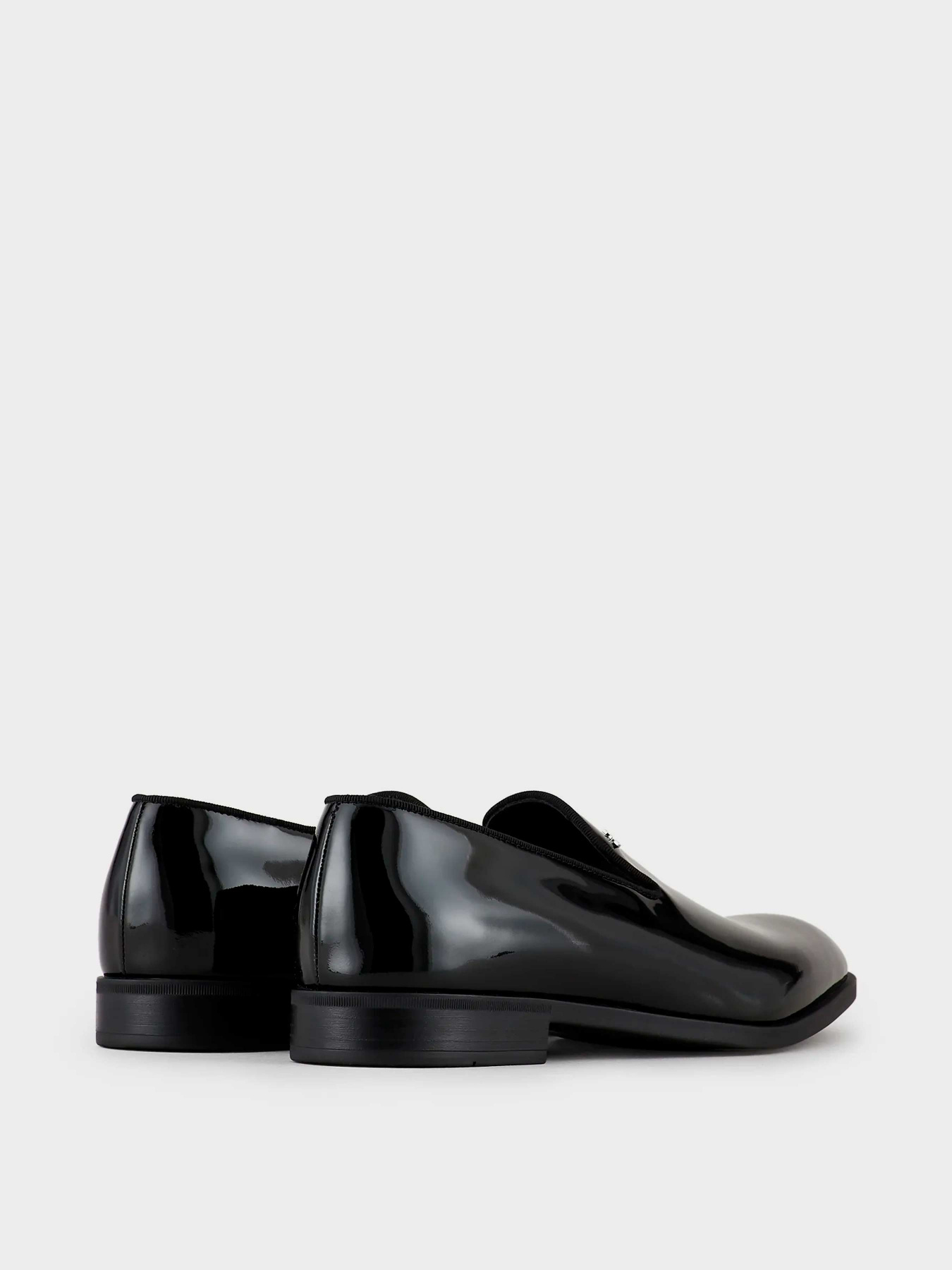Туфли и лоферы Emporio Armani модель X4J099-XAT24-B0002 Фото