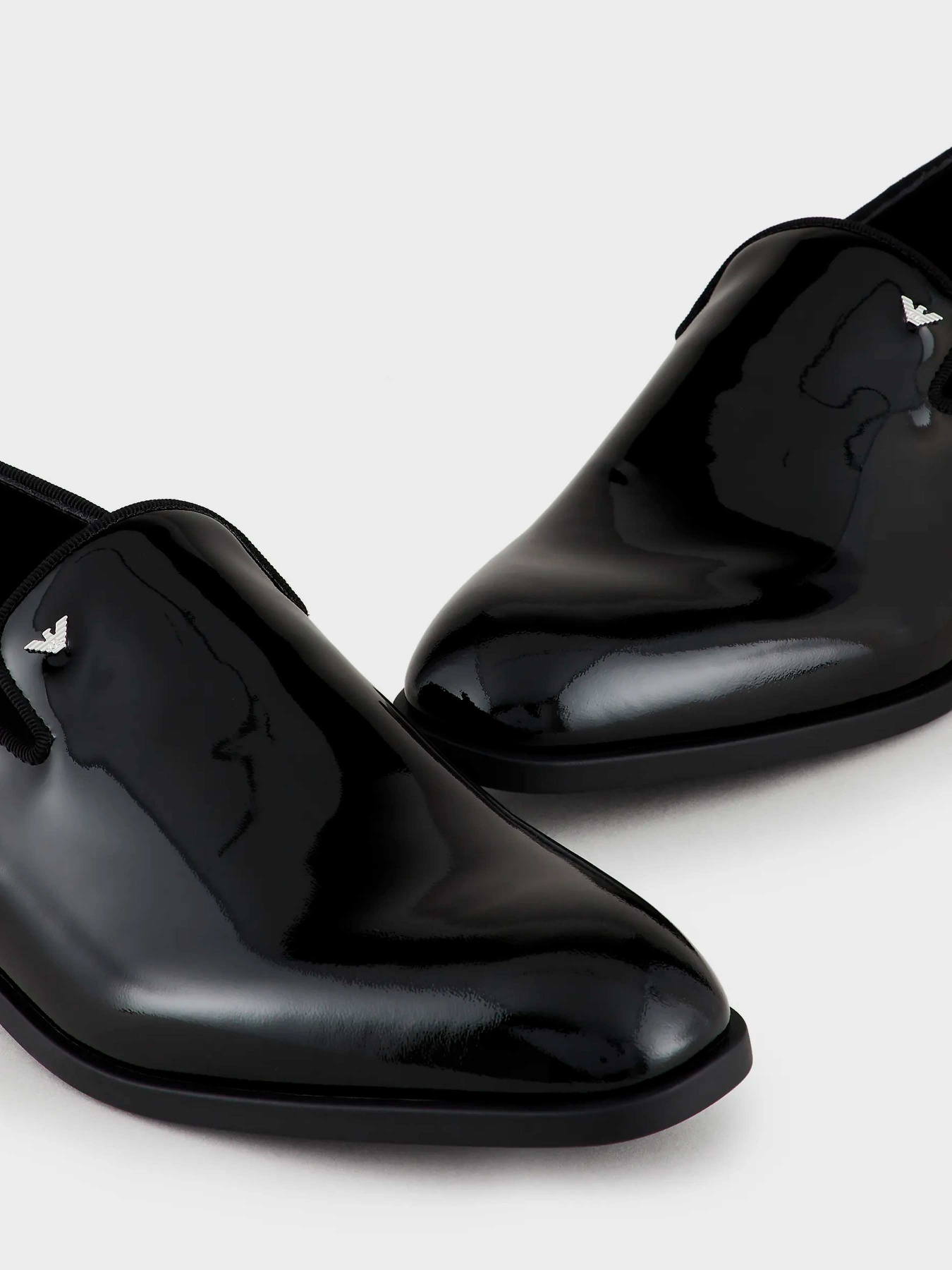 Туфли и лоферы Emporio Armani модель X4J099-XAT24-B0002 Фото
