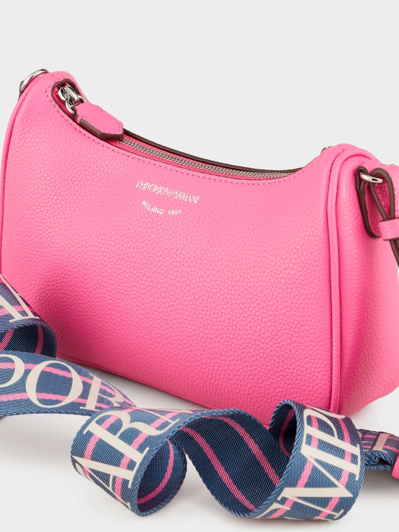 Сумки Emporio Armani модель Y3H293-YFO5E-88308 Фото