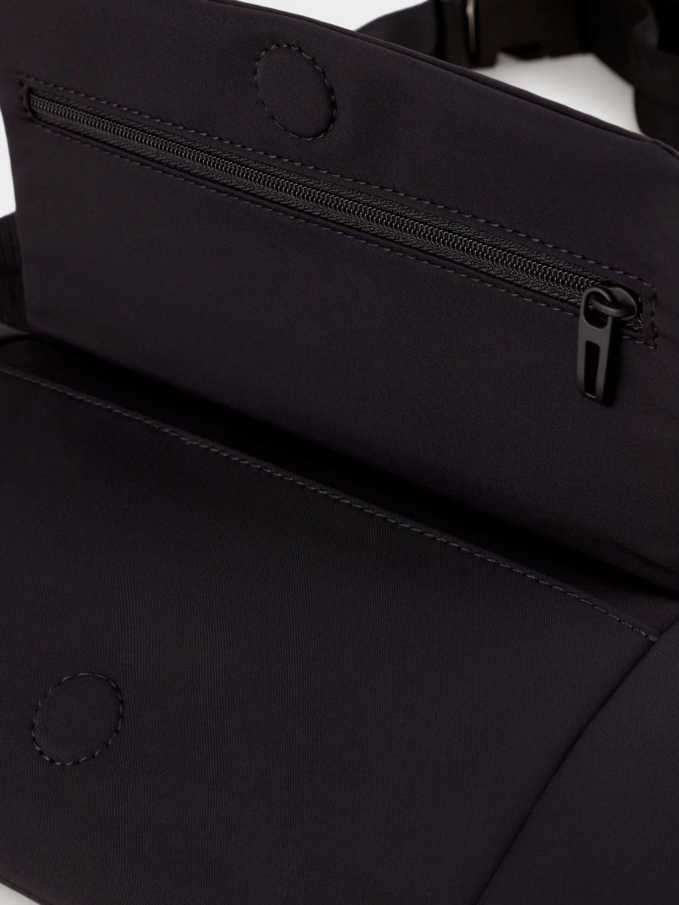 Сумки Emporio Armani модель Y4O361-Y104V-84084 Фото