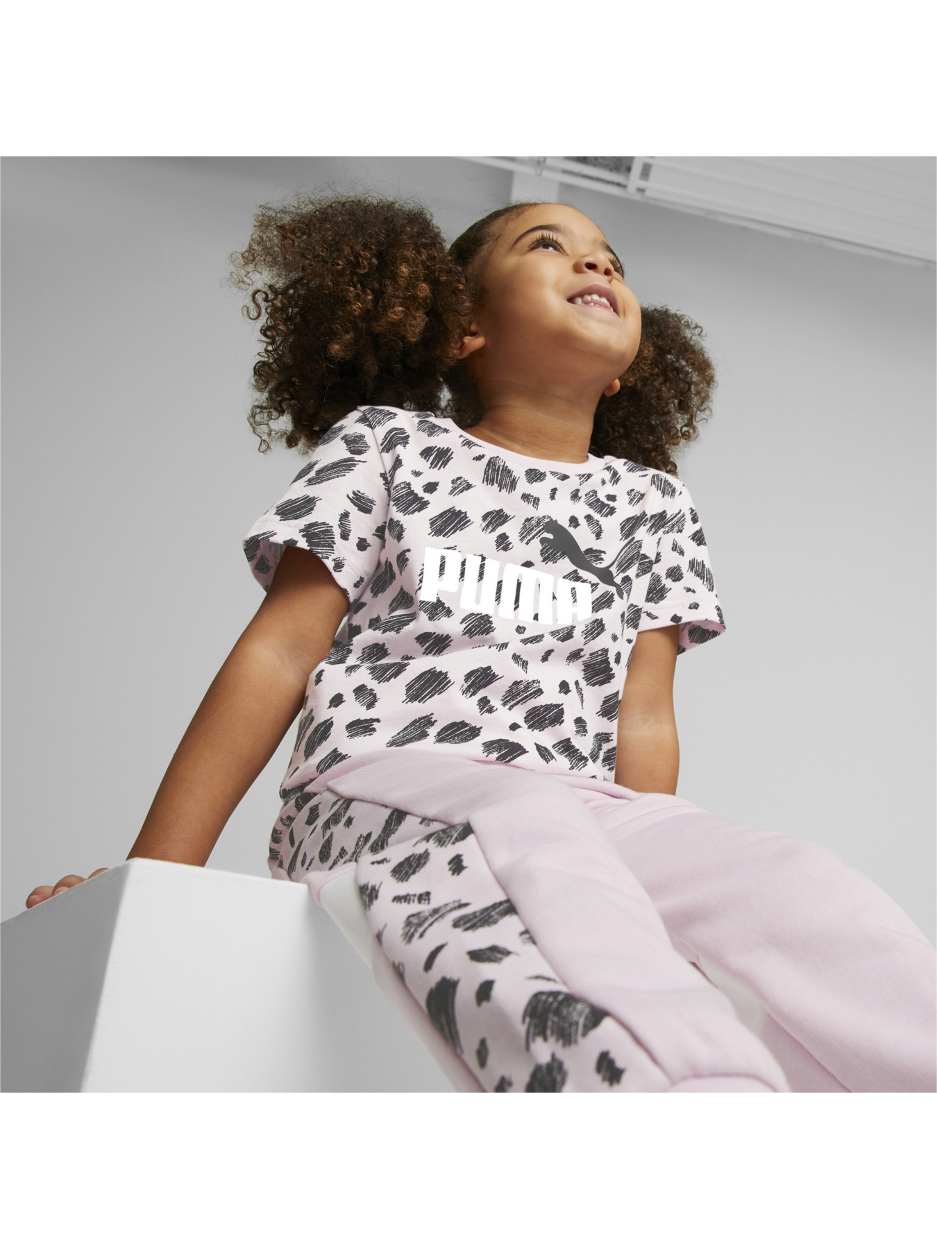 Футболка PUMA модель 674235 Фото