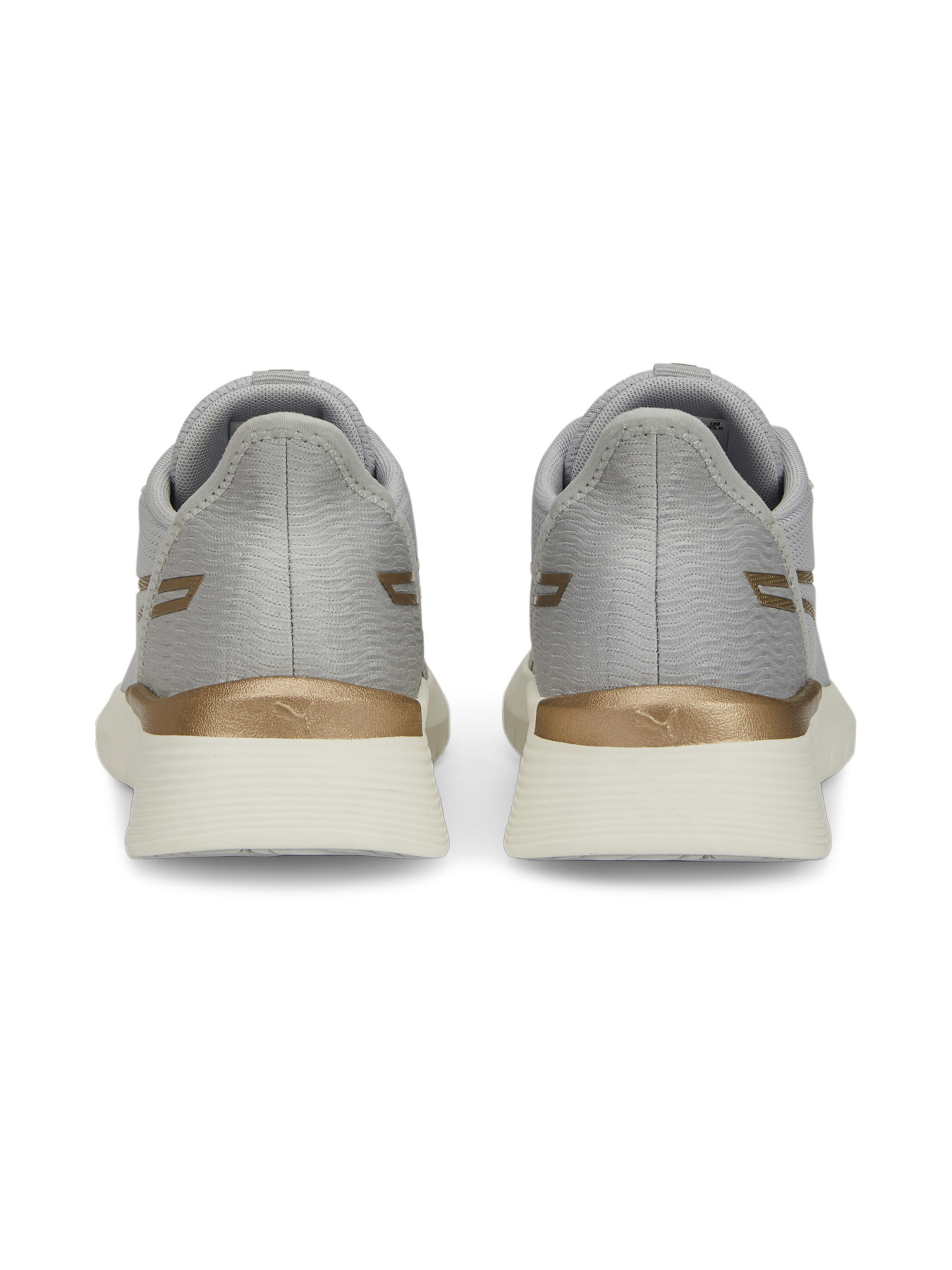 Кроссовки для спорта PUMA Remedie Wn s модель 376809 Фото