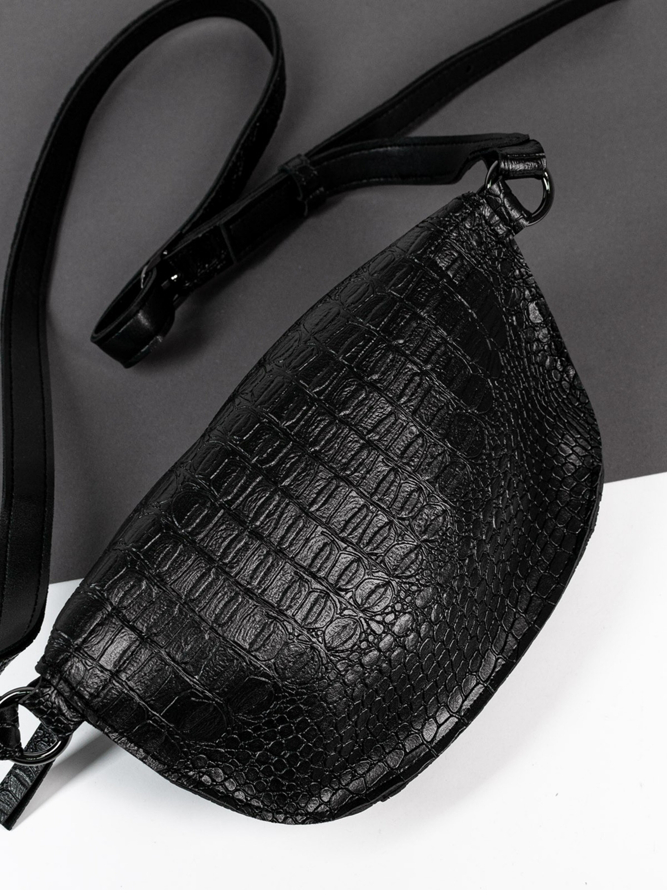 Поясна сумка ISSA Plus модель SU3-174_black Фото