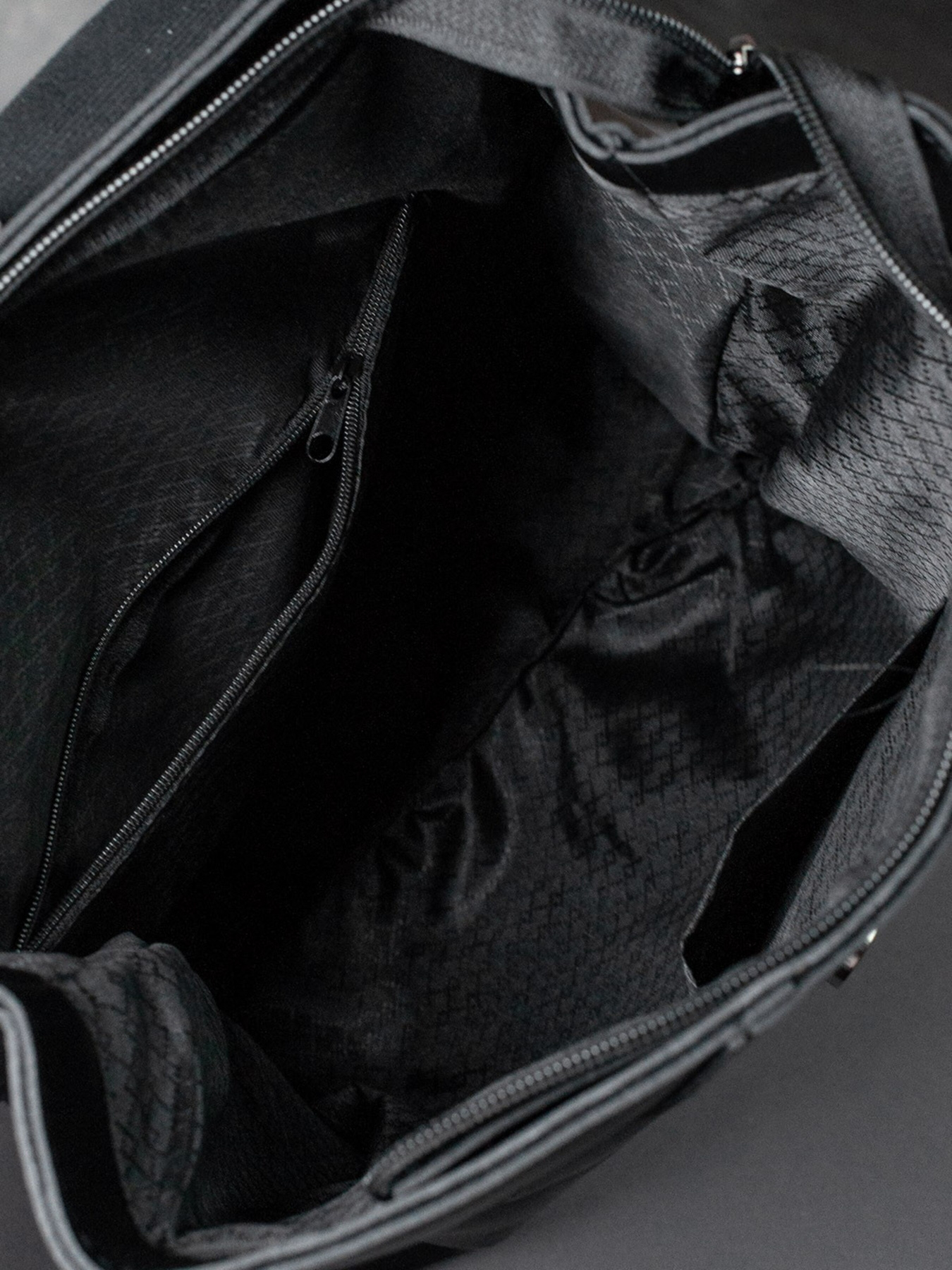 Повсякденний рюкзак ISSA Plus модель SU3-178_black Повсякденний рюкзак ISSA Plus модель SU3-178_black Фото