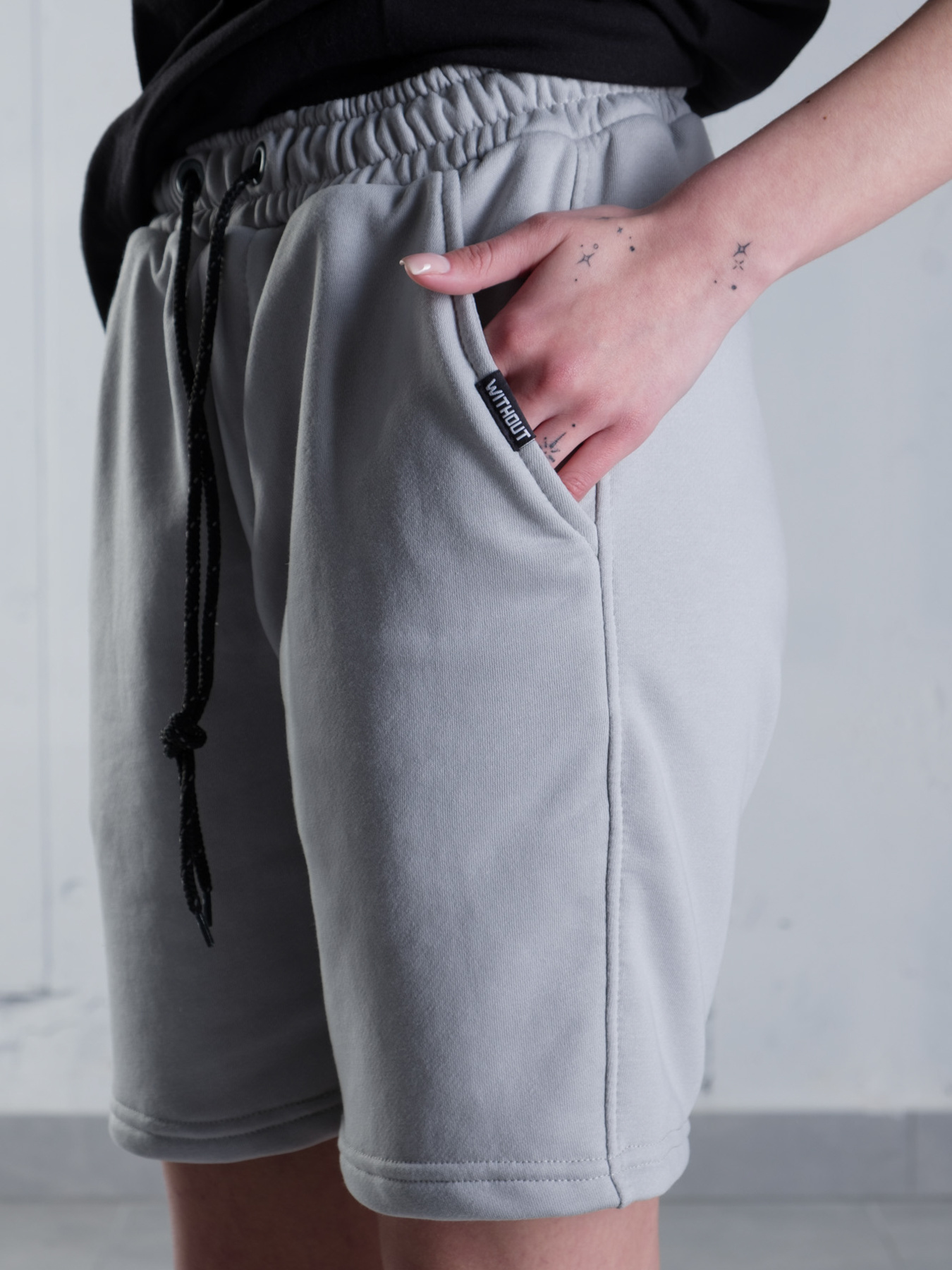 Повседневные шорты Without модель 8048972 Повседневные шорты Without модель 8048972 Фото