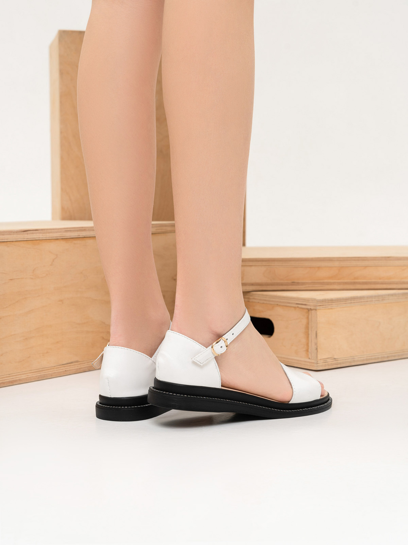 Сандалии ISSA Plus модель OB2-216_white Фото