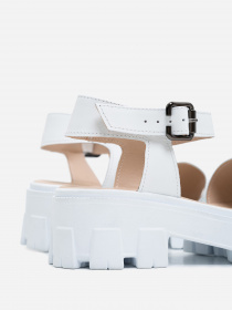 Сандалії ISSA Plus модель OB2-218_white Фото