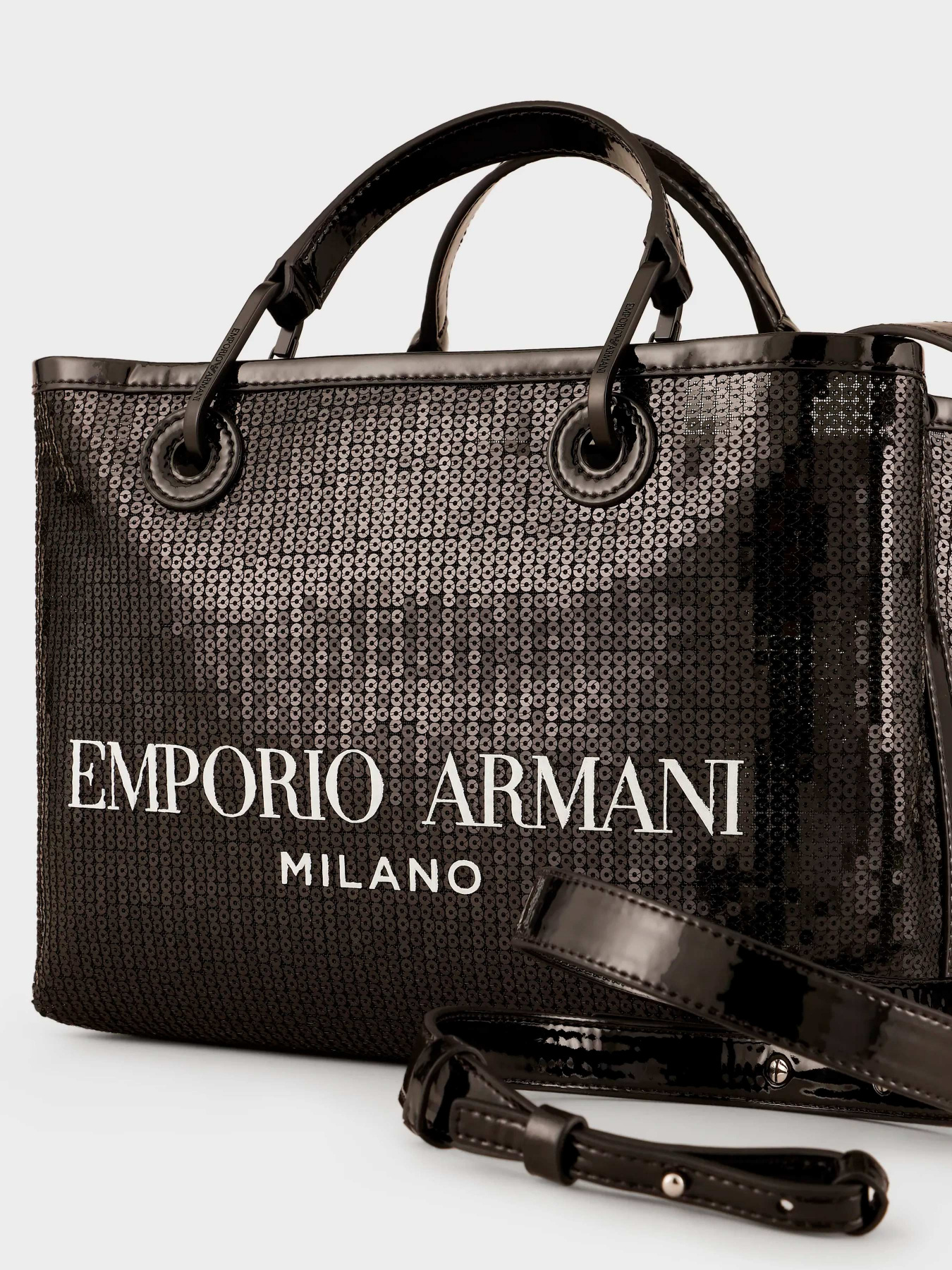 Сумки Emporio Armani модель Y3D166-YRY8X-82137 Фото