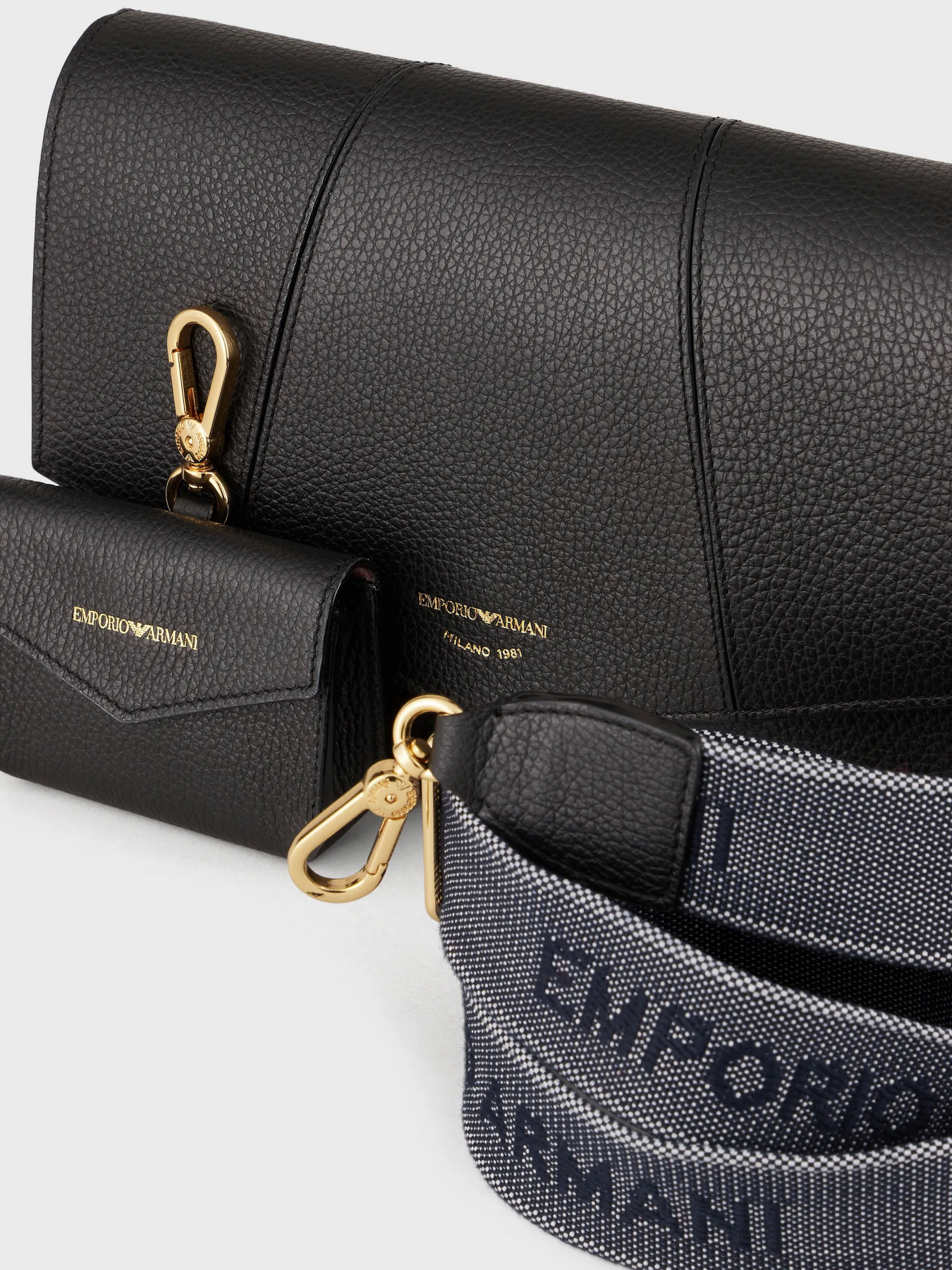 Сумки Emporio Armani модель Y3B192-Y350B-80001 Фото