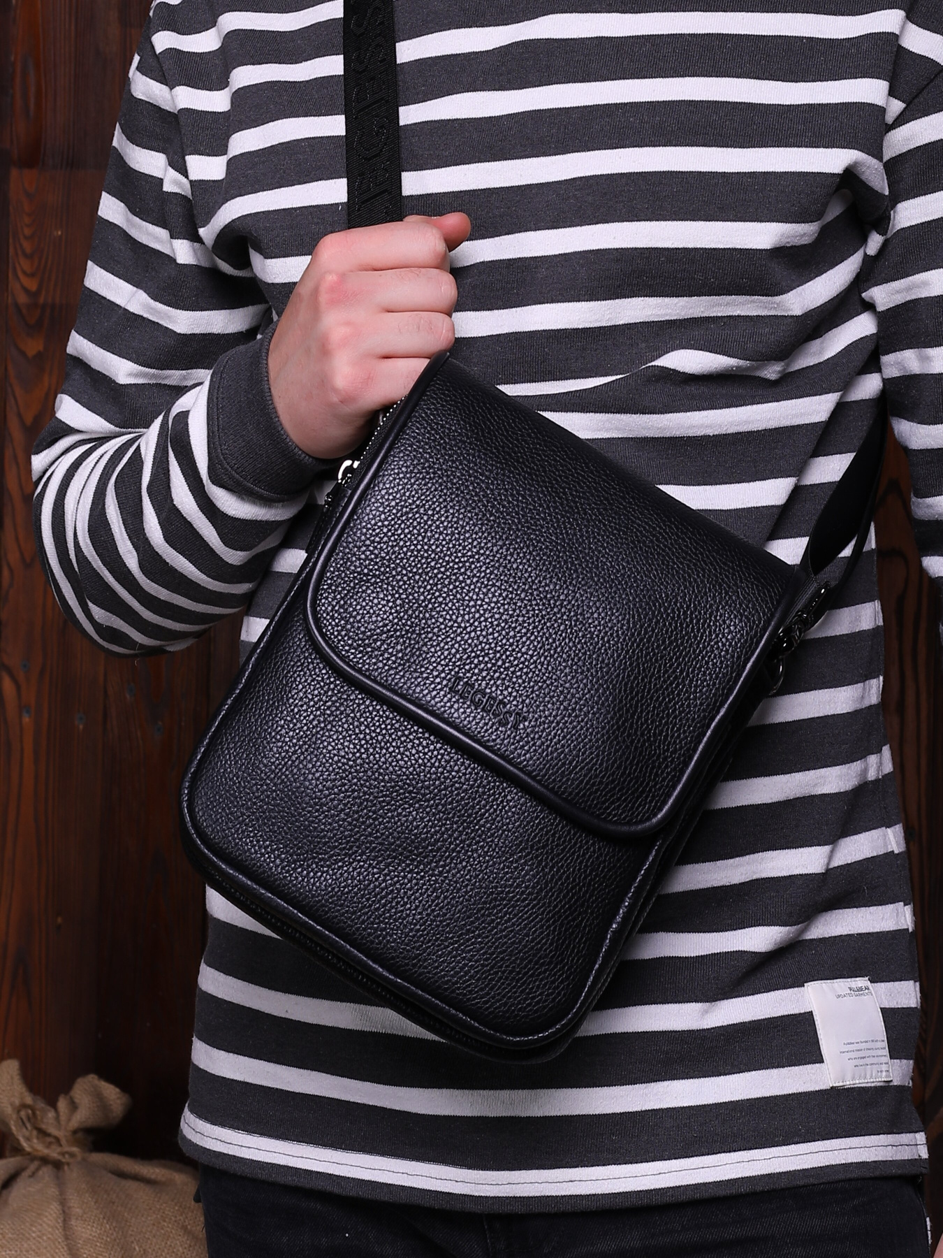 Мессенджер Legessy модель F_015_3_B Фото