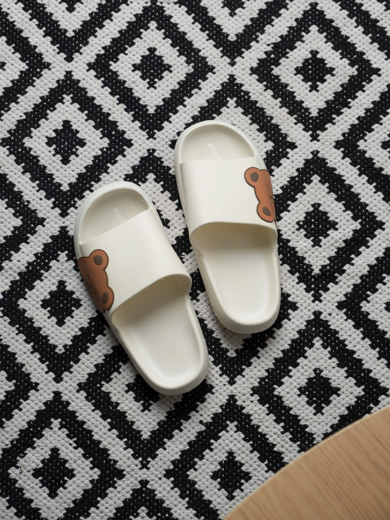 Капці Without модель 8048954 Фото