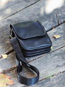 Мессенджер Legessy модель F_013_1_B Мессенджер Legessy модель F_013_1_B Фото