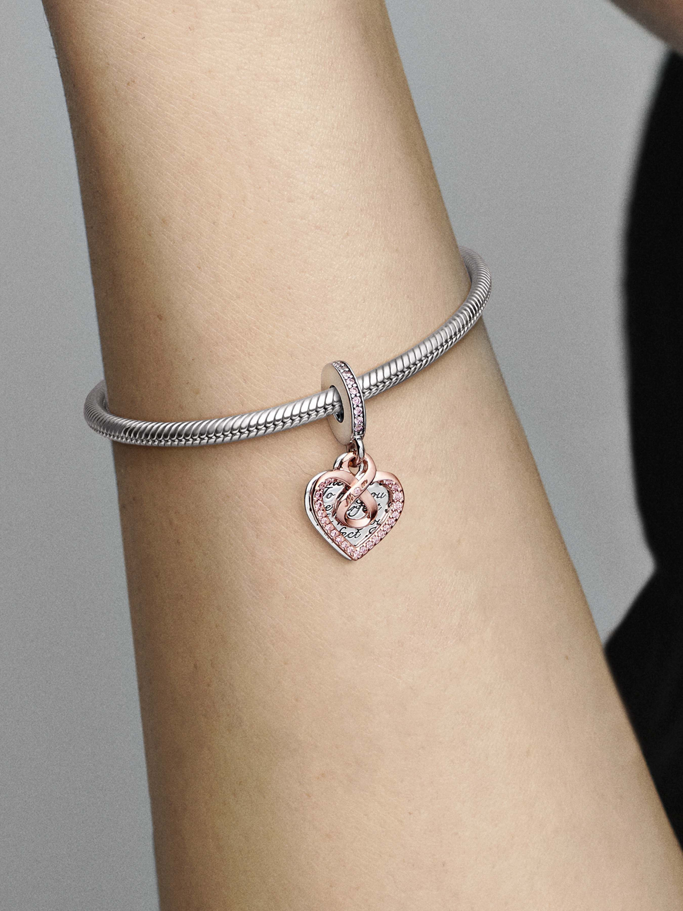 Класичні PANDORA Moments модель 782641C01 Фото