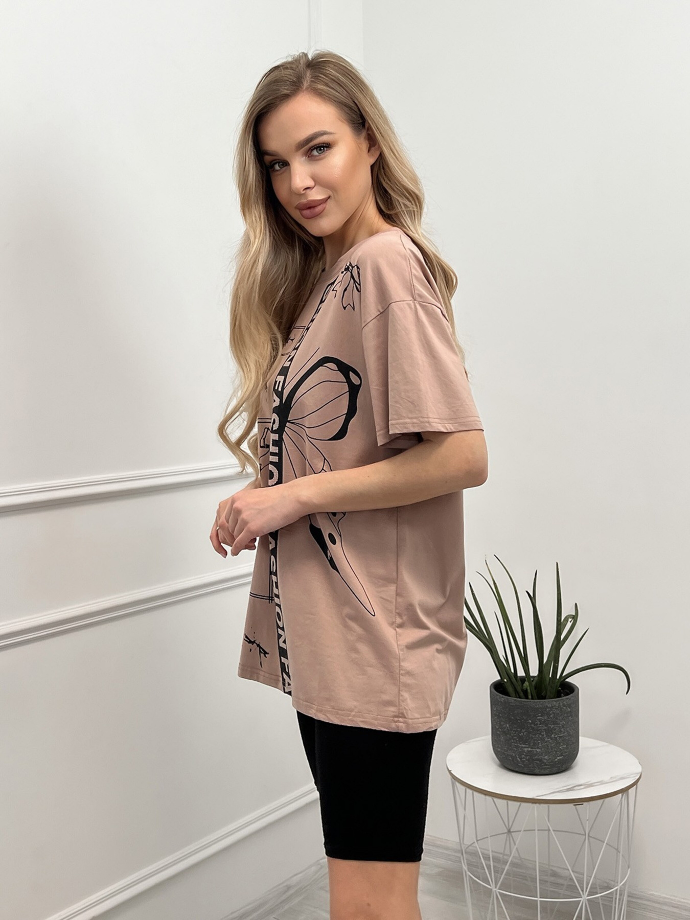 Футболка ISSA Plus модель WN20-426_beige Футболка ISSA Plus модель WN20-426_beige Фото