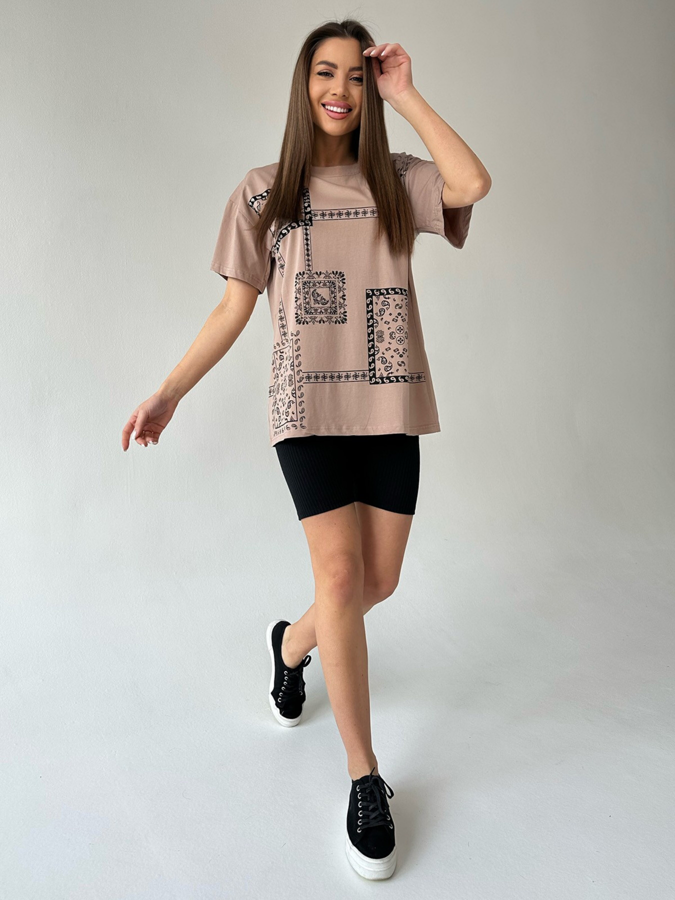 Футболка ISSA Plus модель WN20-427_beige Футболка ISSA Plus модель WN20-427_beige Фото