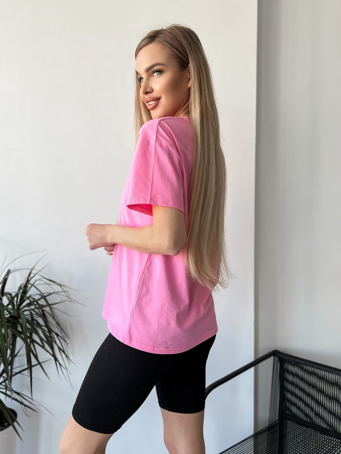 Футболка ISSA Plus модель WN20-428_pink Футболка ISSA Plus модель WN20-428_pink Фото
