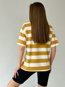 Футболка ISSA Plus модель WN20-430_mustard Футболка ISSA Plus модель WN20-430_mustard Фото