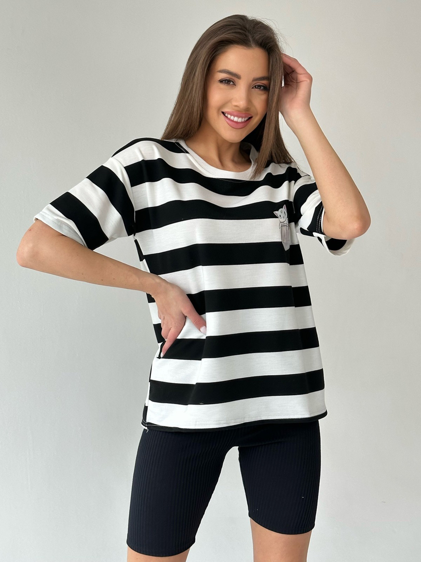 Футболка ISSA Plus модель WN20-431_blackwhite Футболка ISSA Plus модель WN20-431_blackwhite Фото