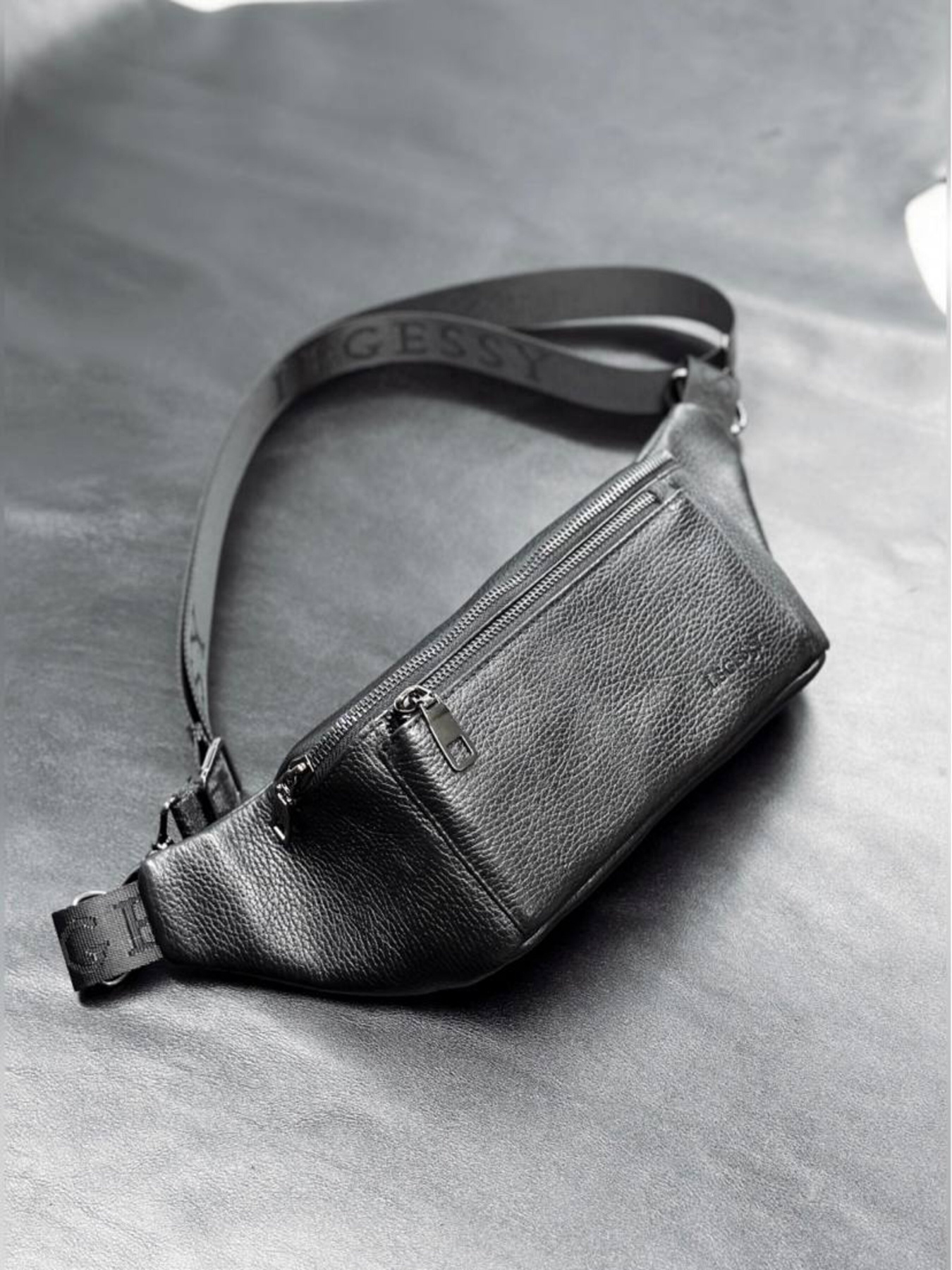 Поясная сумка Legessy модель F_233_B Фото