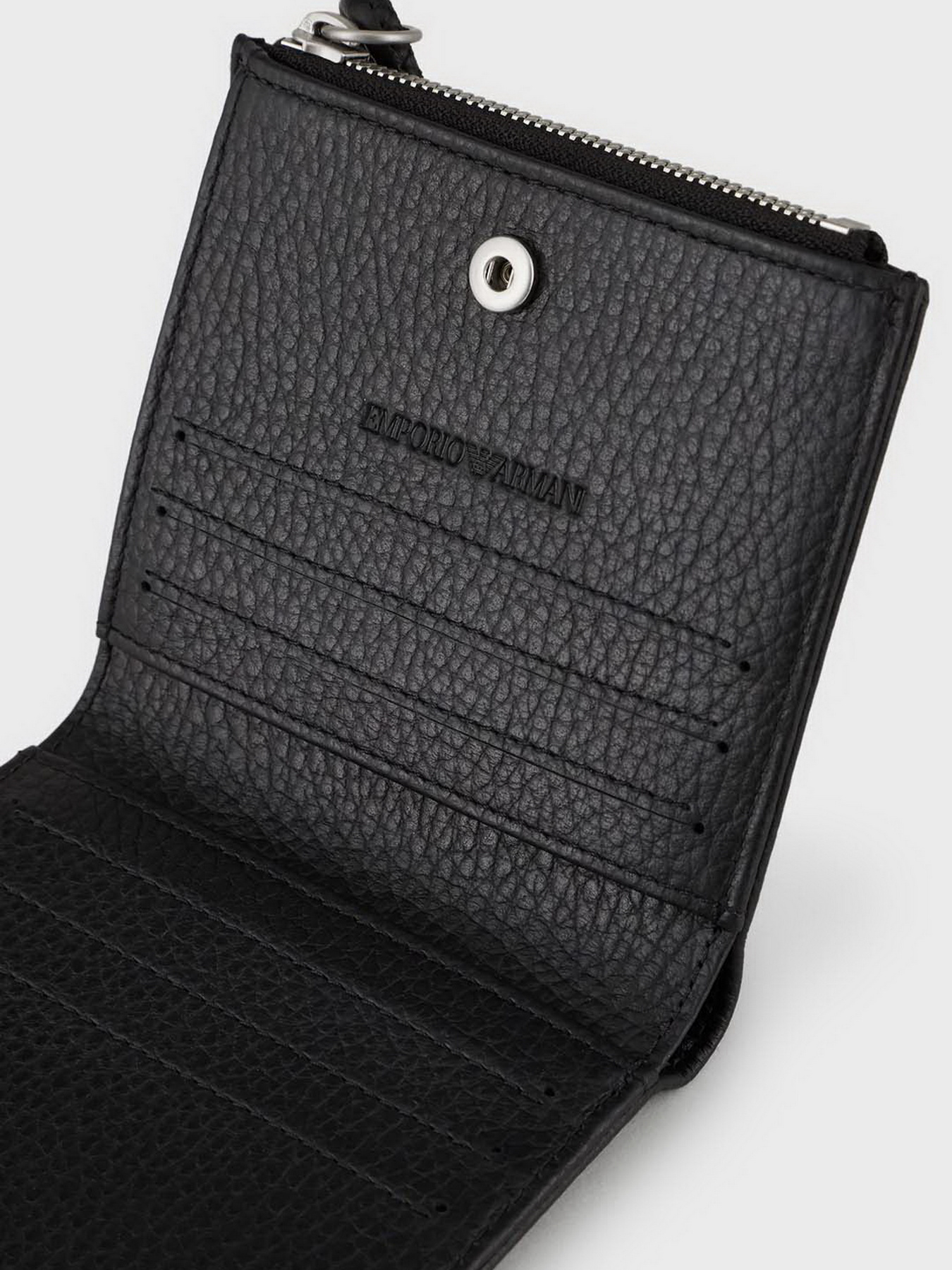 Косметички и холдеры Emporio Armani модель Y4R262-Y068E-80001 Фото