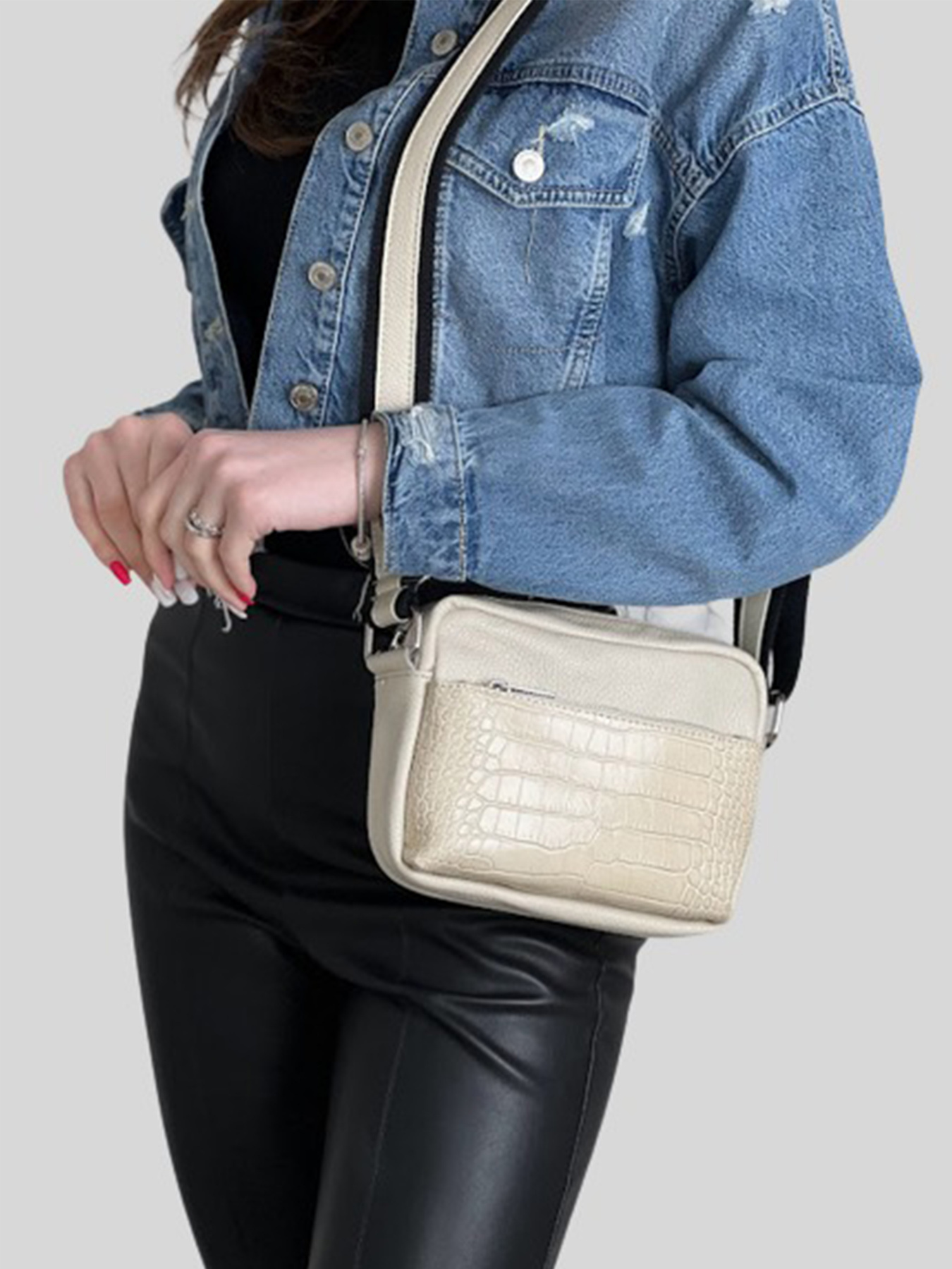 Кросс-боди Bella Bertucci модель 1293-98-37 Кросс-боди Bella Bertucci модель 1293-98-37 Фото