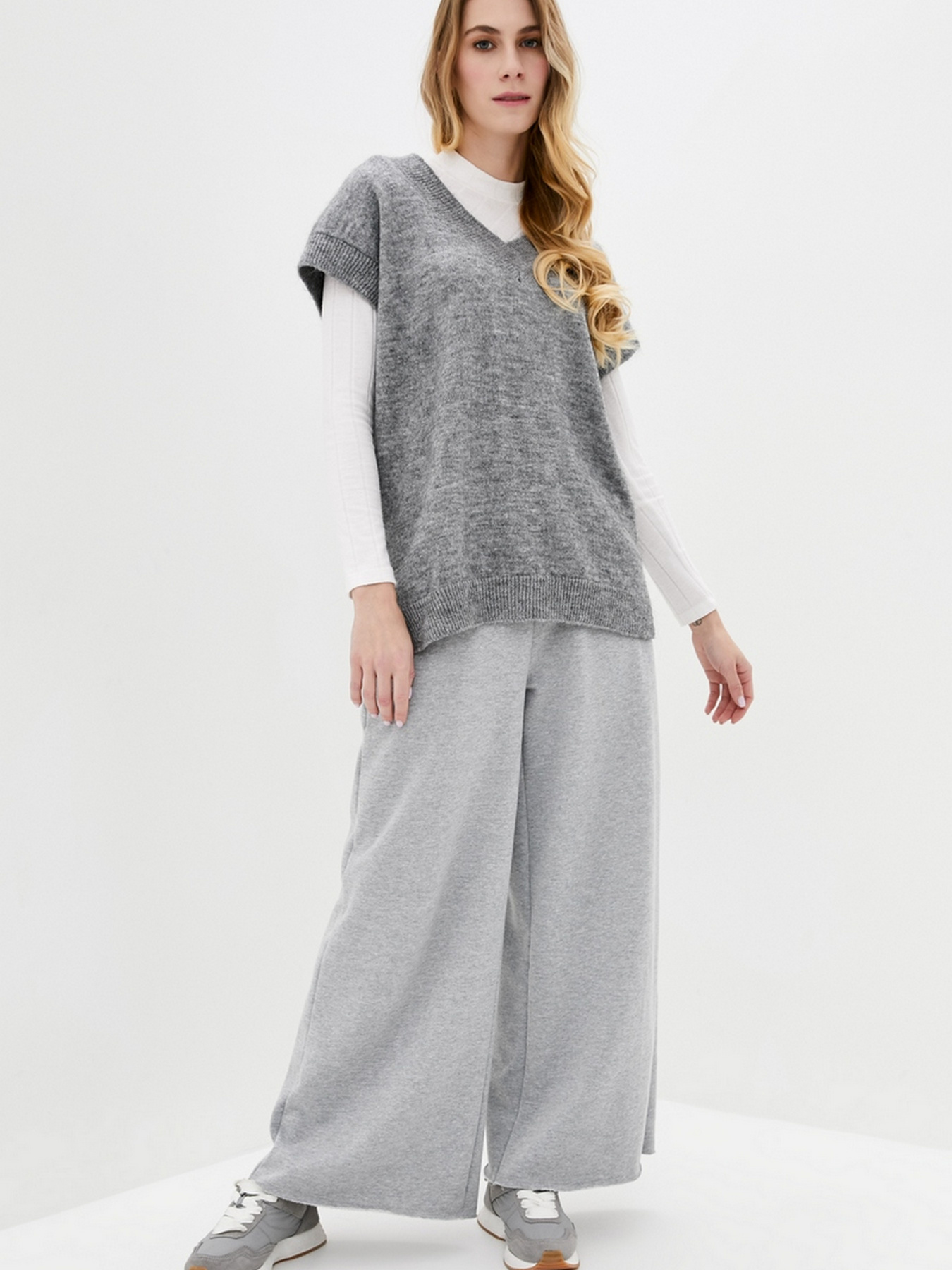 Жилет Sewel модель QW874020000 Фото