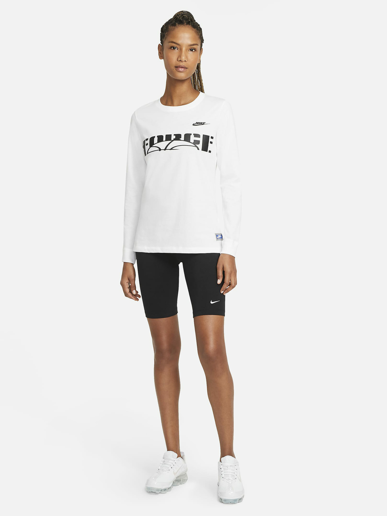Шорты NIKE модель CZ8526-010 Фото